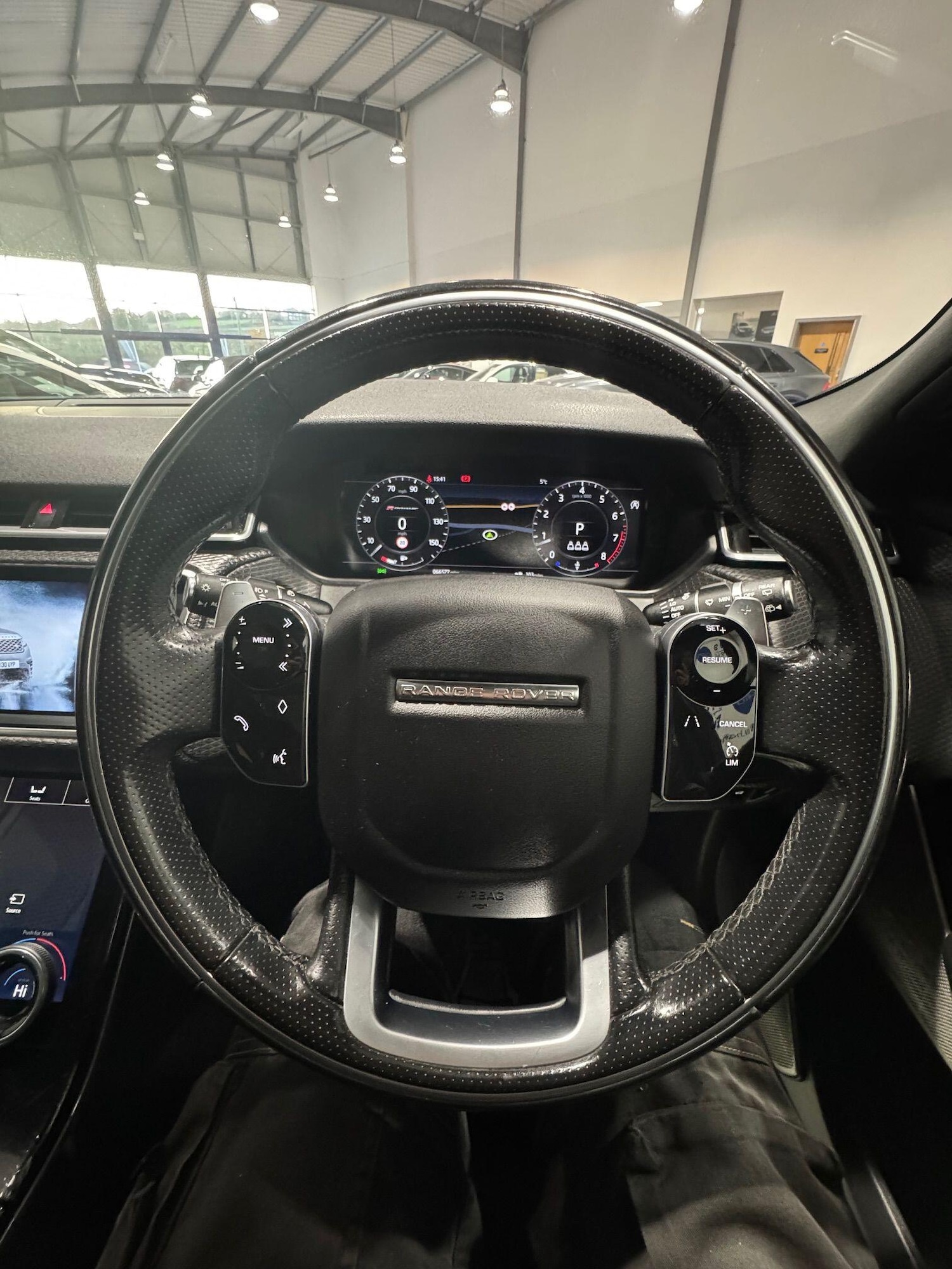 Used Land Rover Range Rover Velar 2018 for sale - 76658012: Photo 30