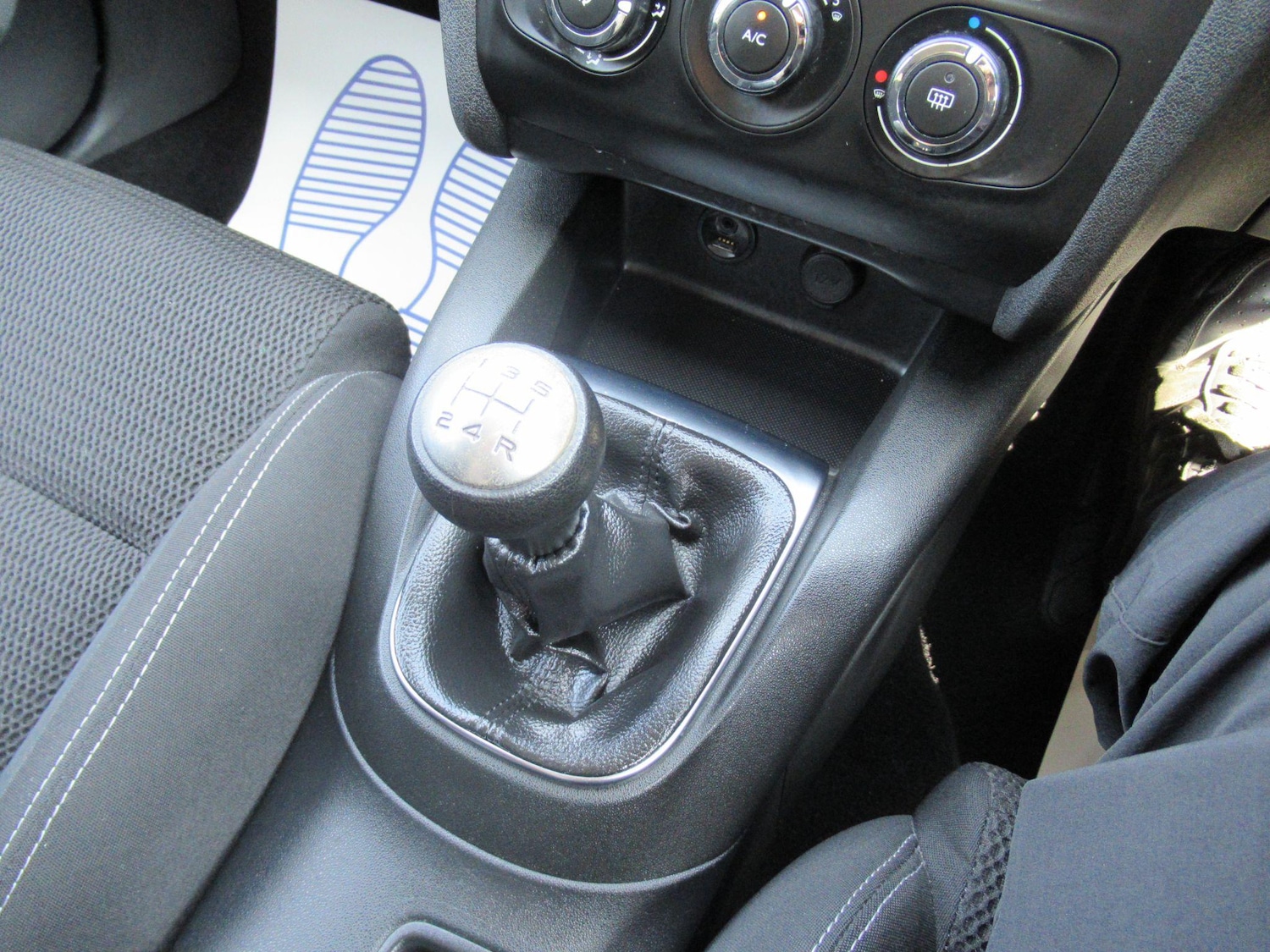 Used Citroen C4 2015 for sale - 76500012: Photo 30