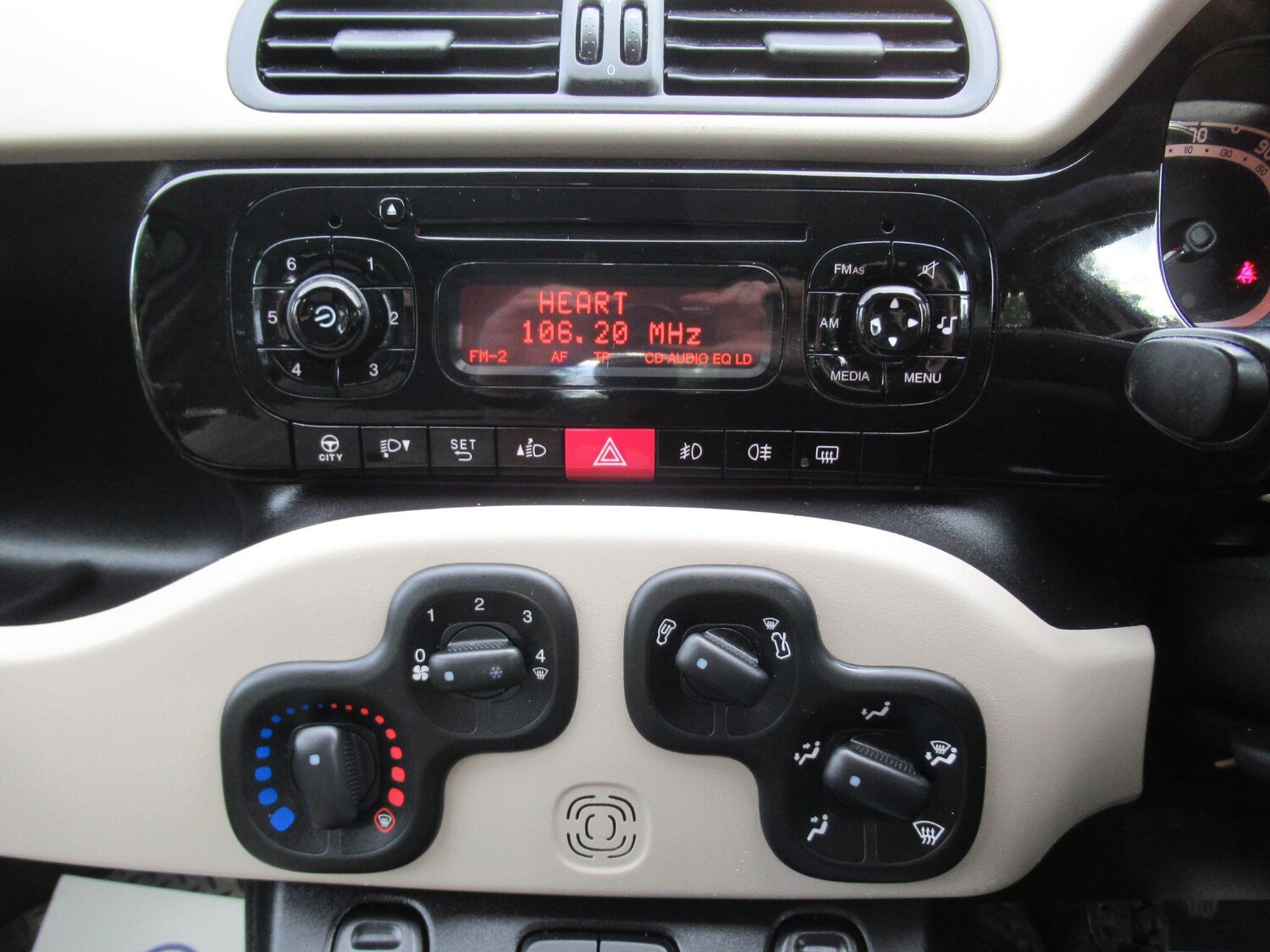 Used Fiat Panda 2014 for sale - 76227896: Photo 27