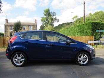Used Ford Fiesta 2015 for sale - 79658232: Photo