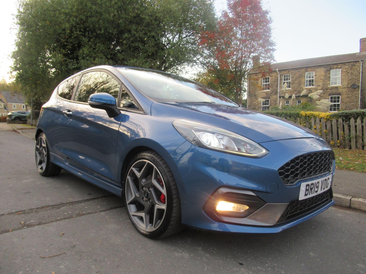 Used Ford Fiesta 2019 for sale - 76389309: Photo 2