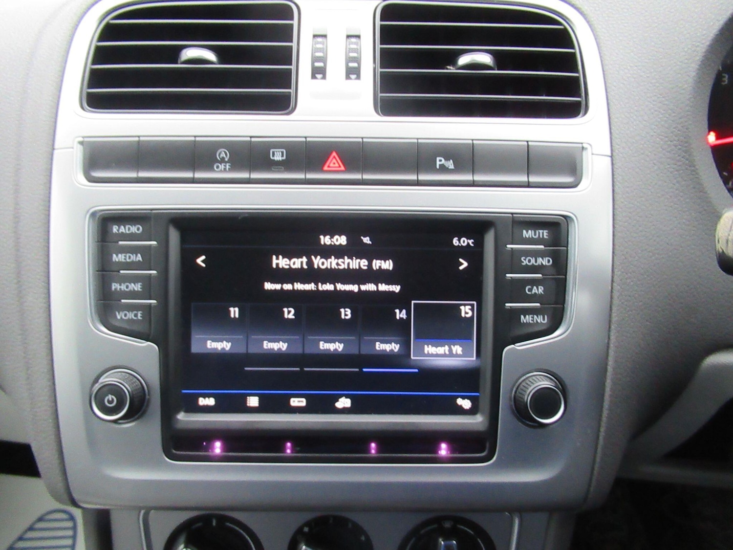 Used Volkswagen Polo for sale - 77425349: Photo 32