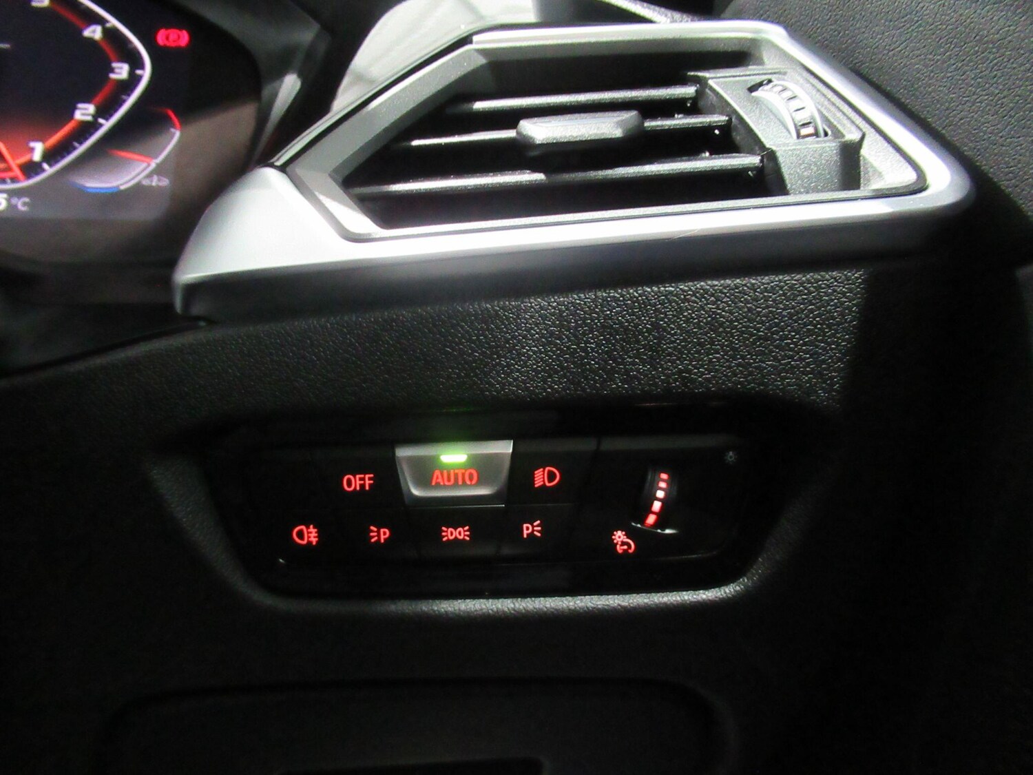 Used BMW 2 Series 2022 for sale - 77752839: Photo 40