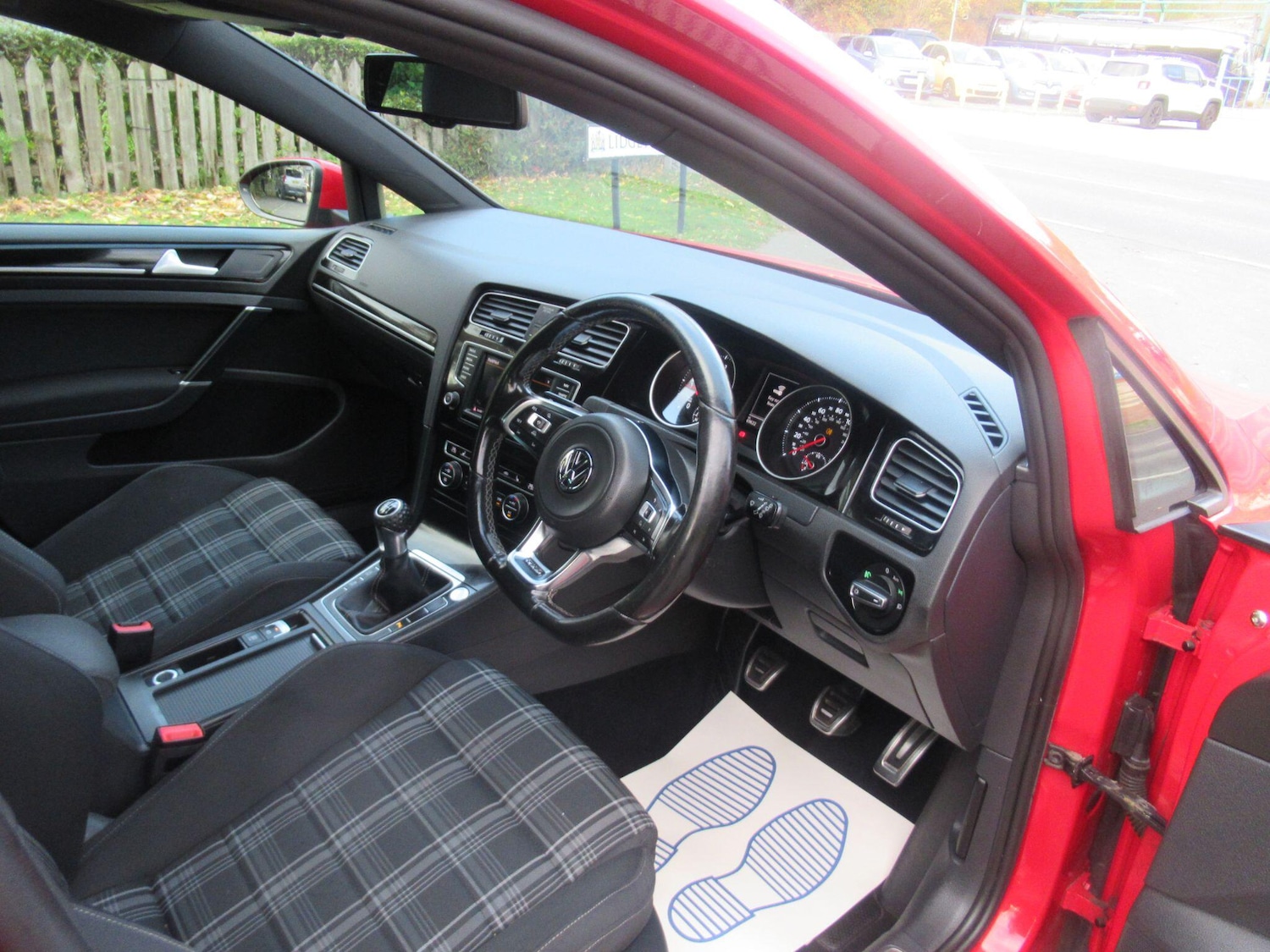 Used Volkswagen Golf 2016 for sale - 76425620: Photo 17