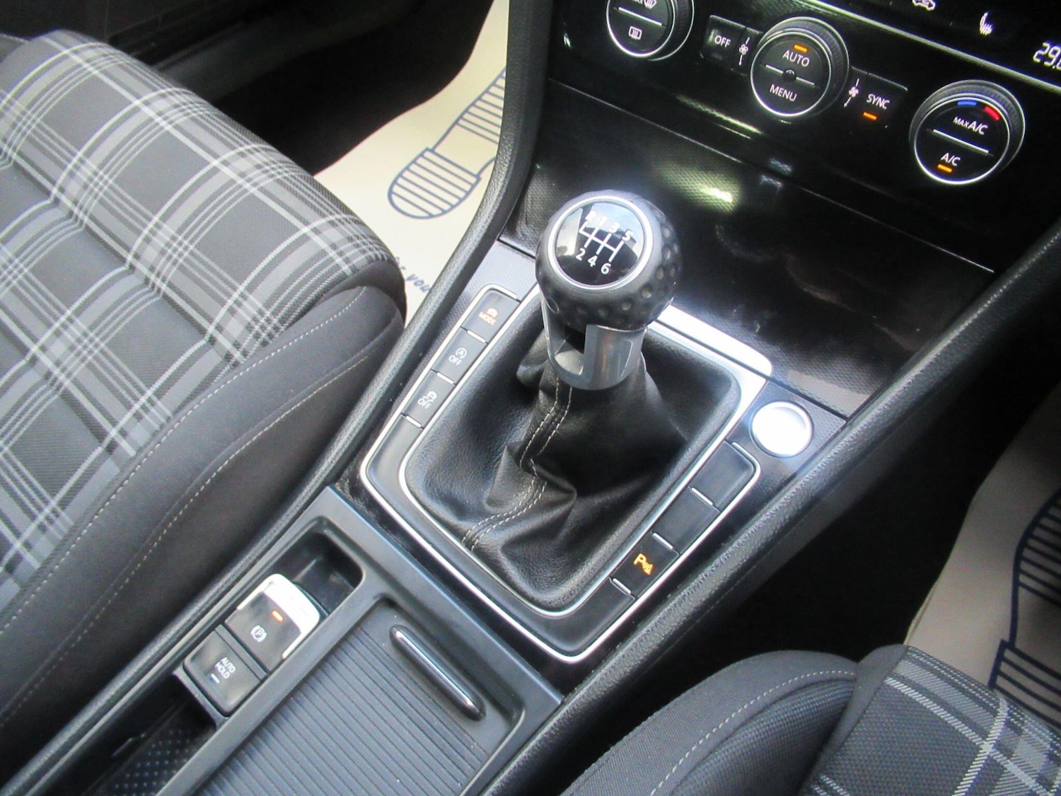 Used Volkswagen Golf 2016 for sale - 76425620: Photo 30