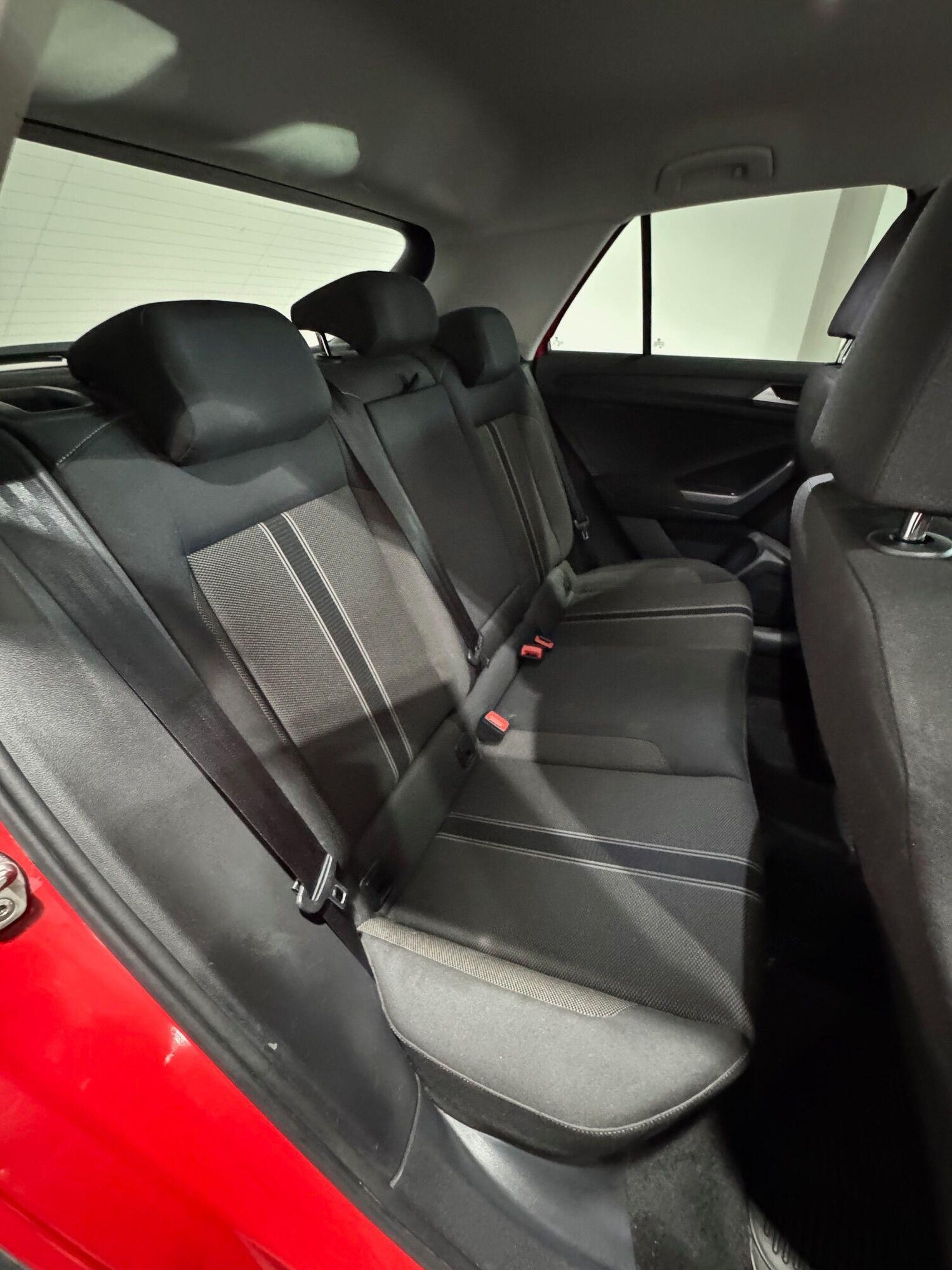 Used Volkswagen T-Roc 2018 for sale - 76832736: Photo 16