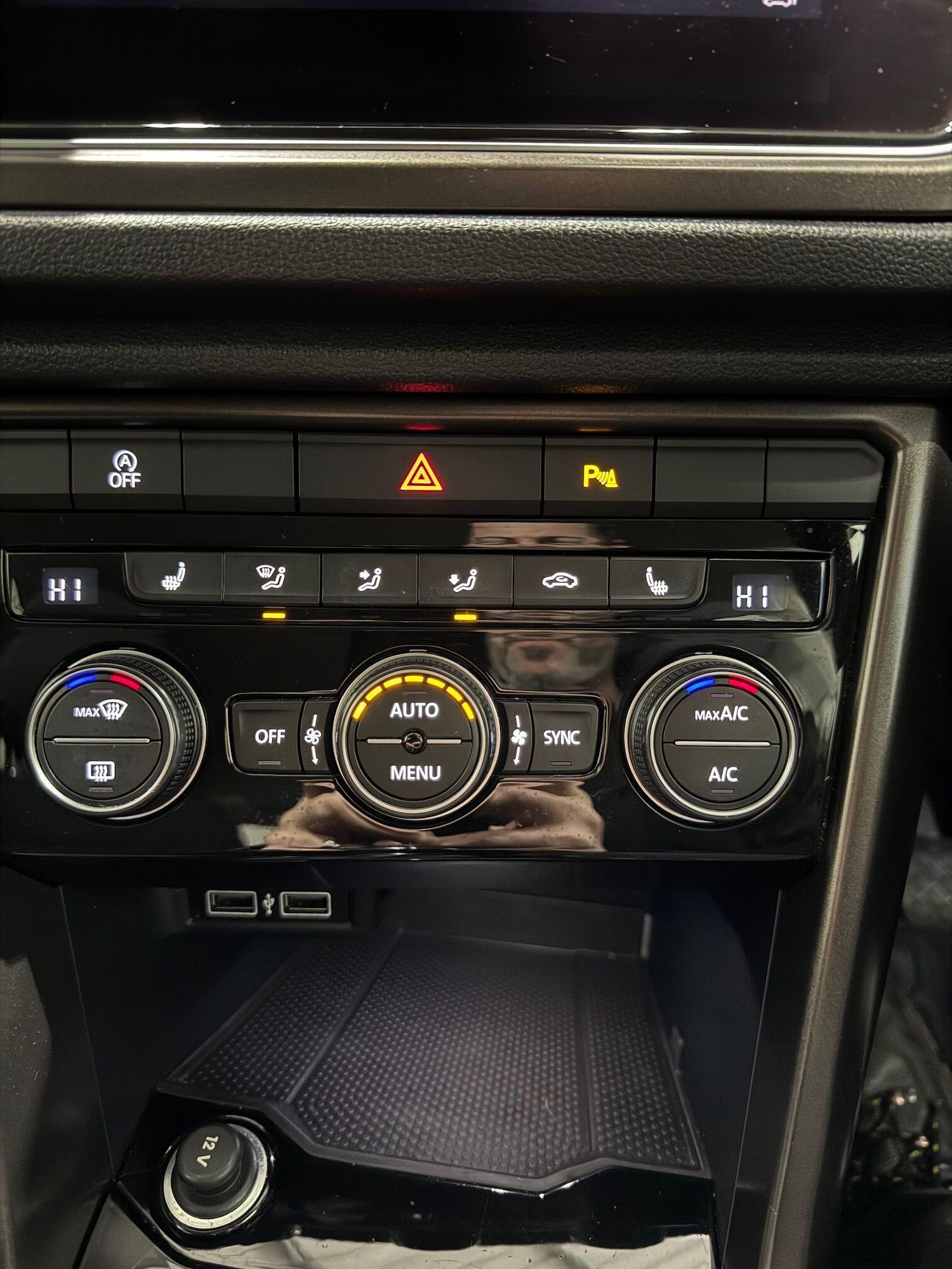 Used Volkswagen T-Roc 2018 for sale - 76832736: Photo 19