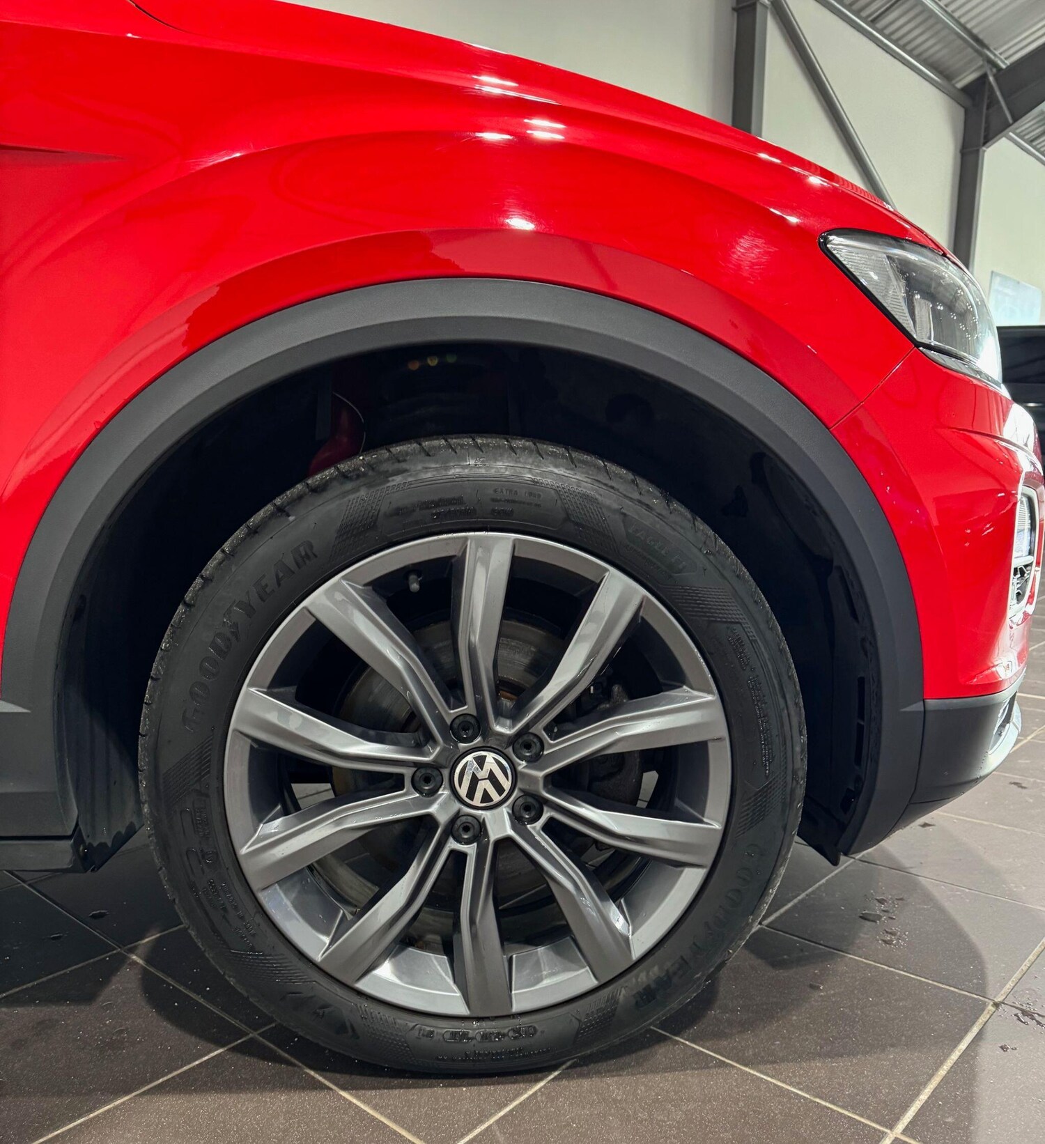 Used Volkswagen T-Roc 2018 for sale - 76832736: Photo 32