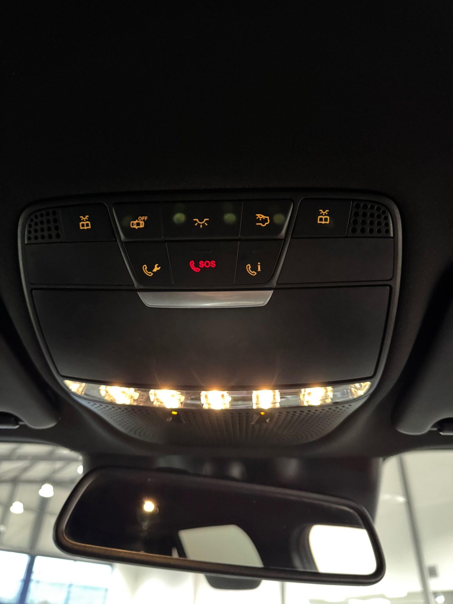 Used Mercedes-Benz GLC for sale - 77237635: Photo 36