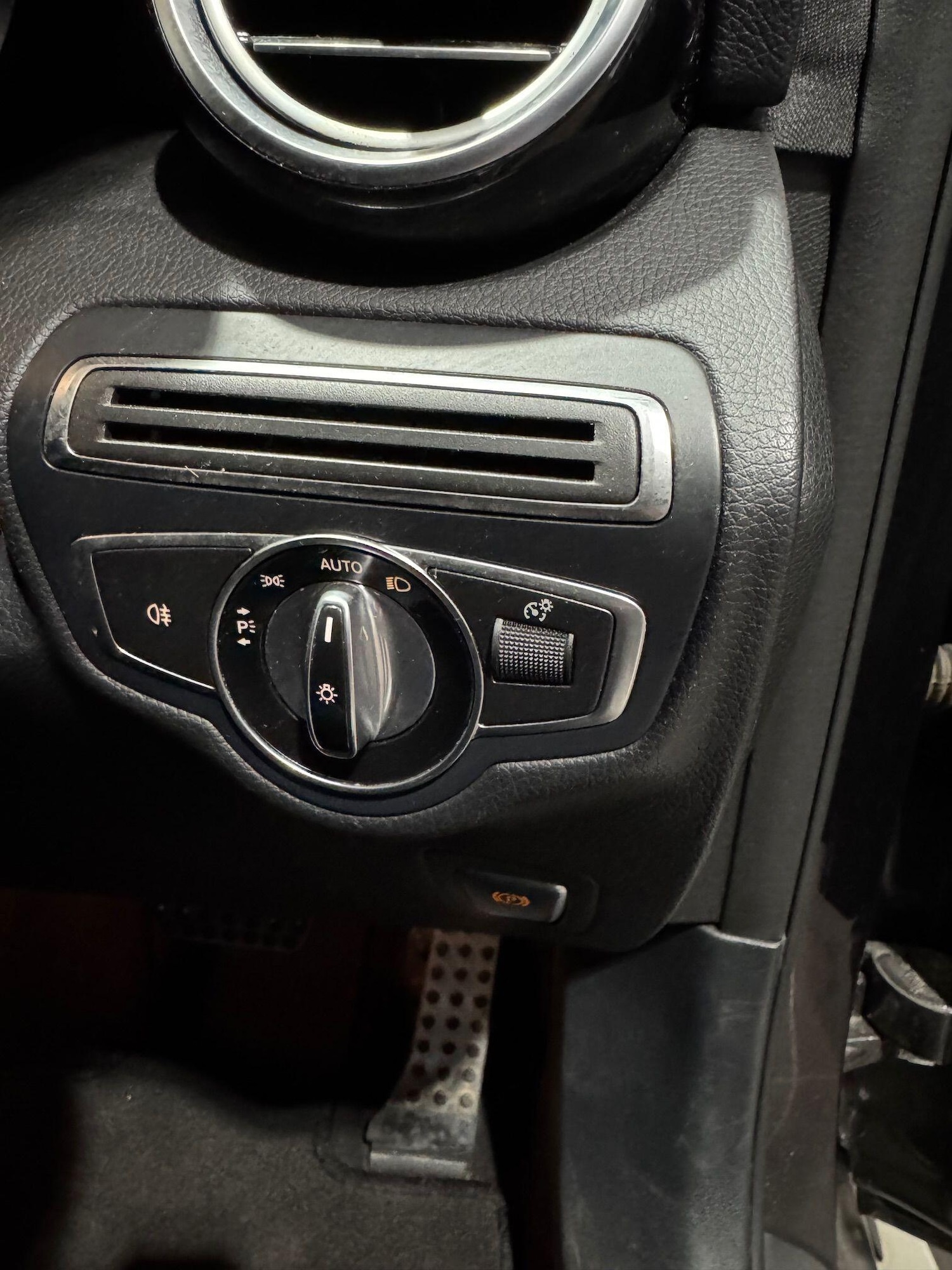 Used Mercedes-Benz GLC for sale - 77237635: Photo 8