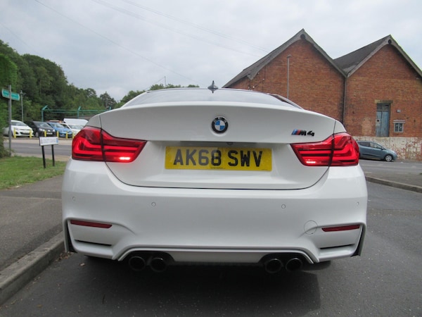 Used BMW M4 2018 for sale - 75334358: Photo 5