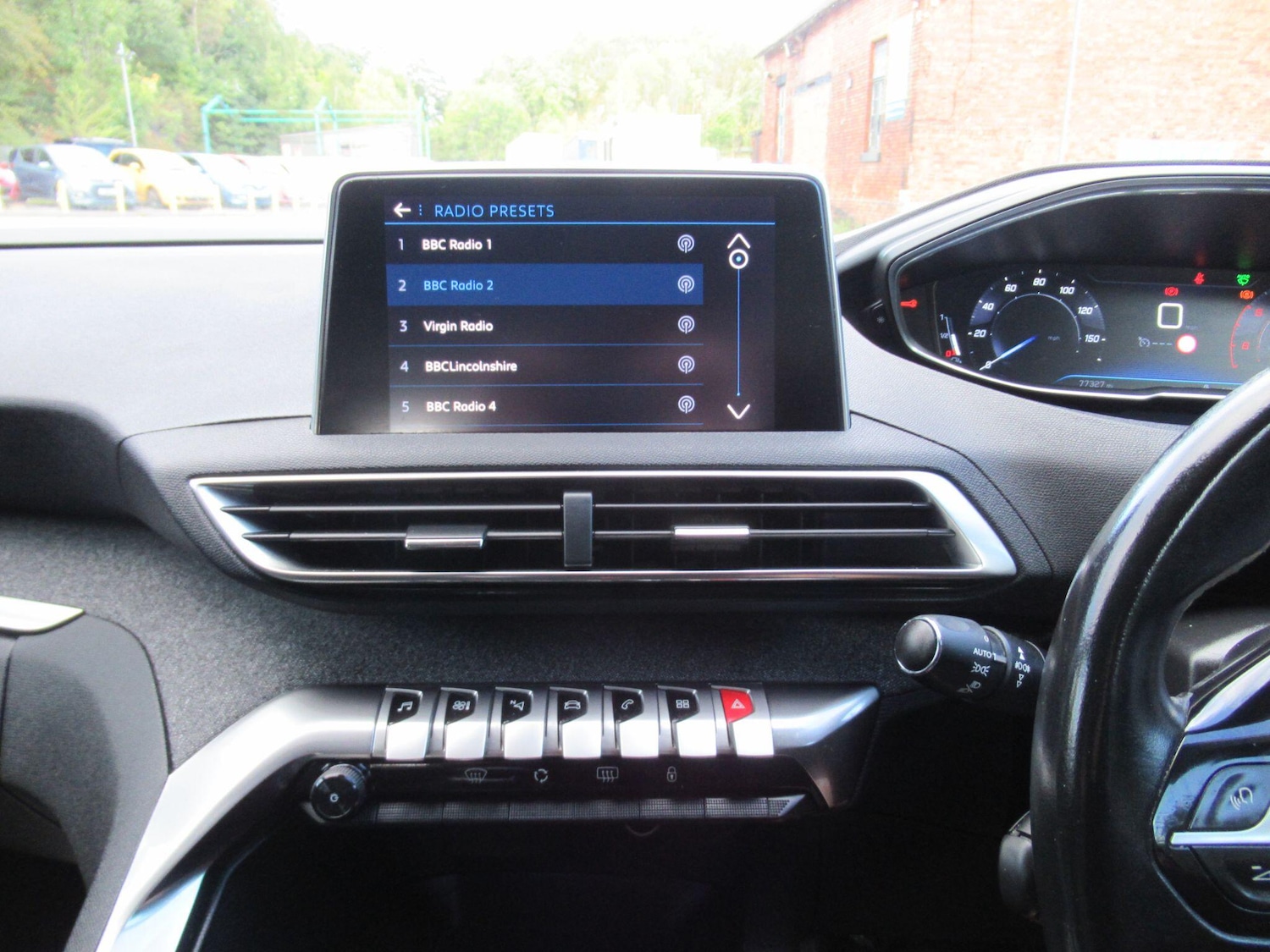 Used Peugeot 3008 2018 for sale - 77166803: Photo 30