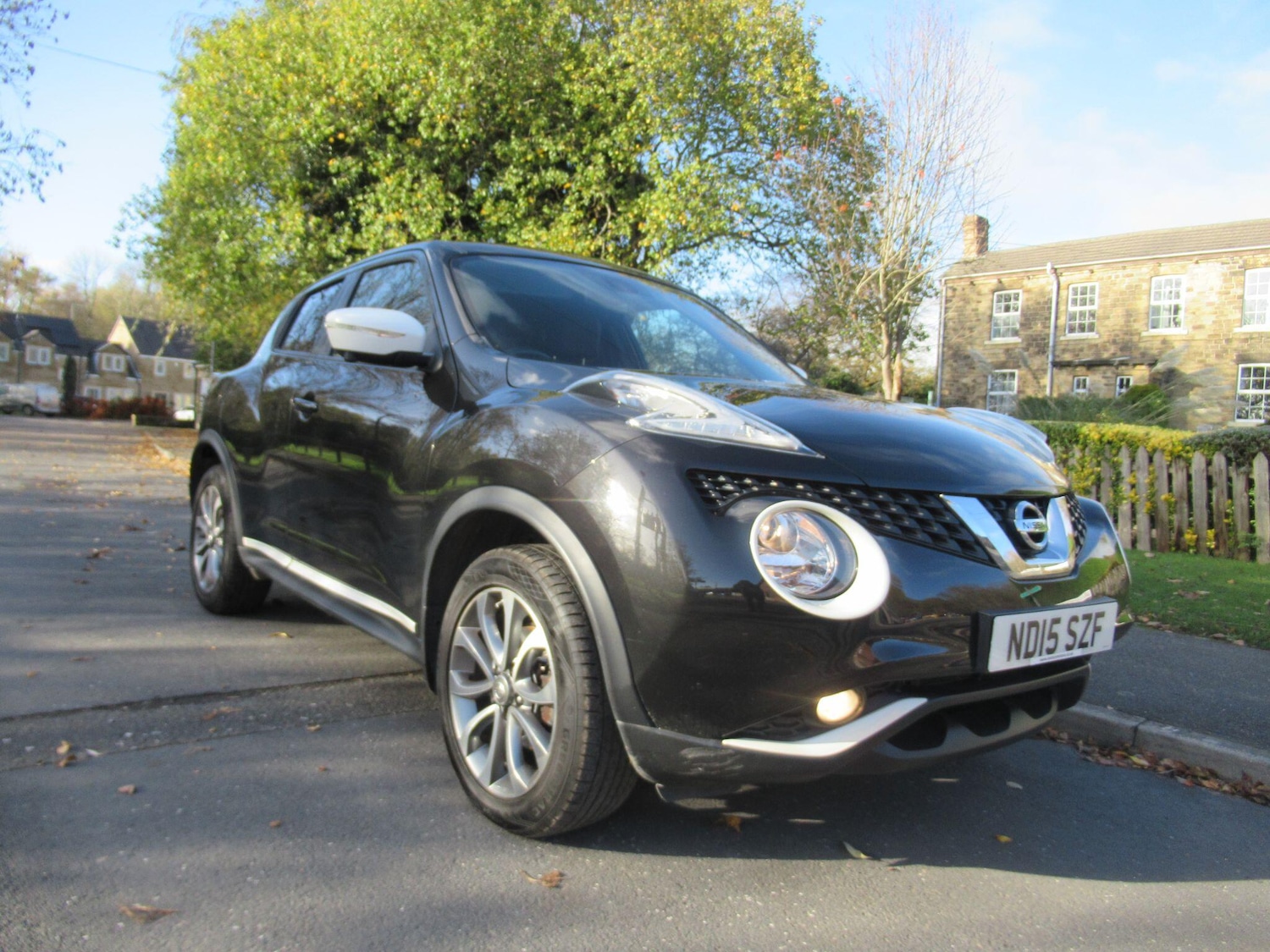 Used Nissan Juke 2015 for sale - 76607111: Photo 2
