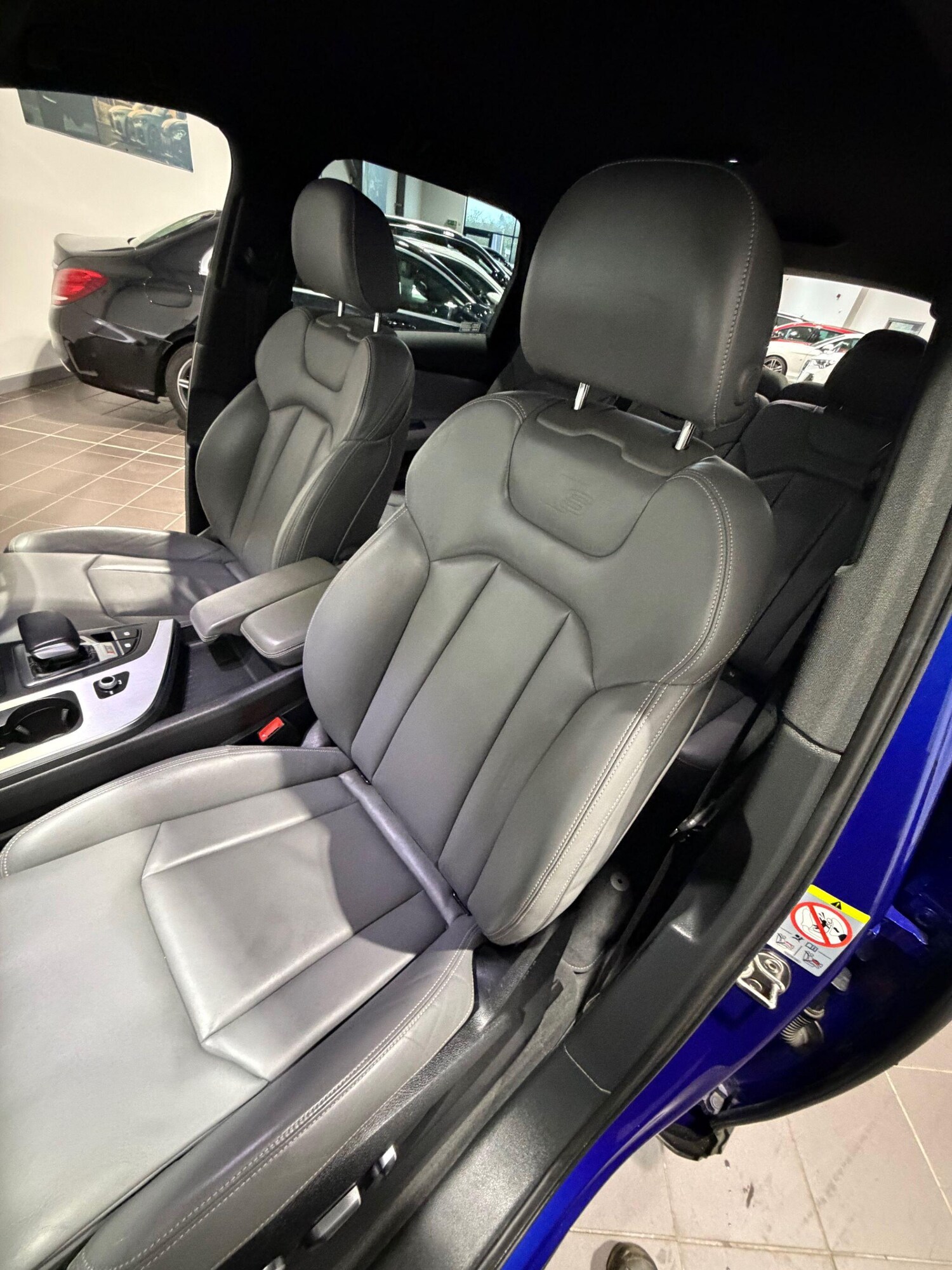 Used Audi Q7 2017 for sale - 77957126: Photo 37