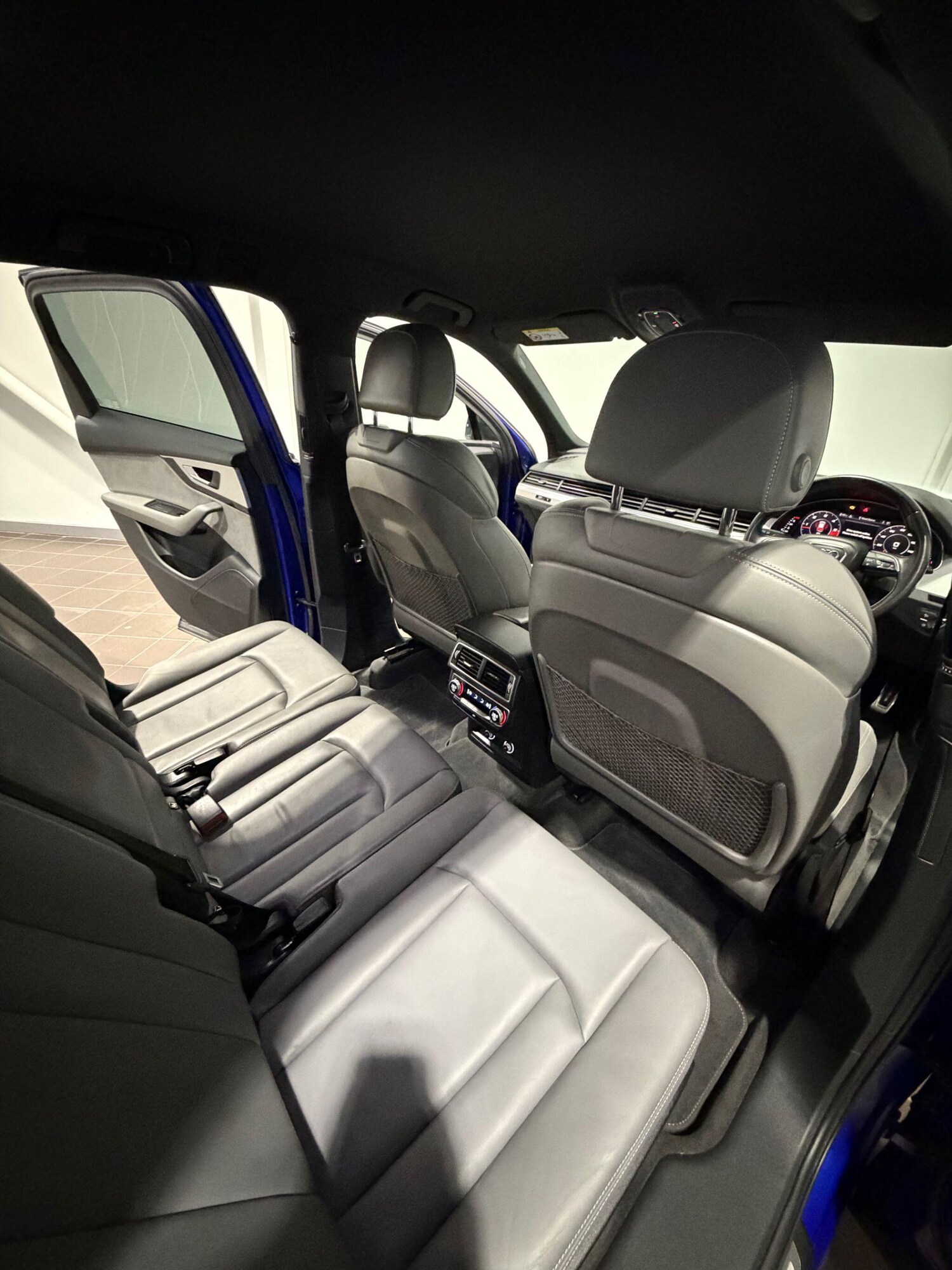 Used Audi Q7 2017 for sale - 77957126: Photo 43