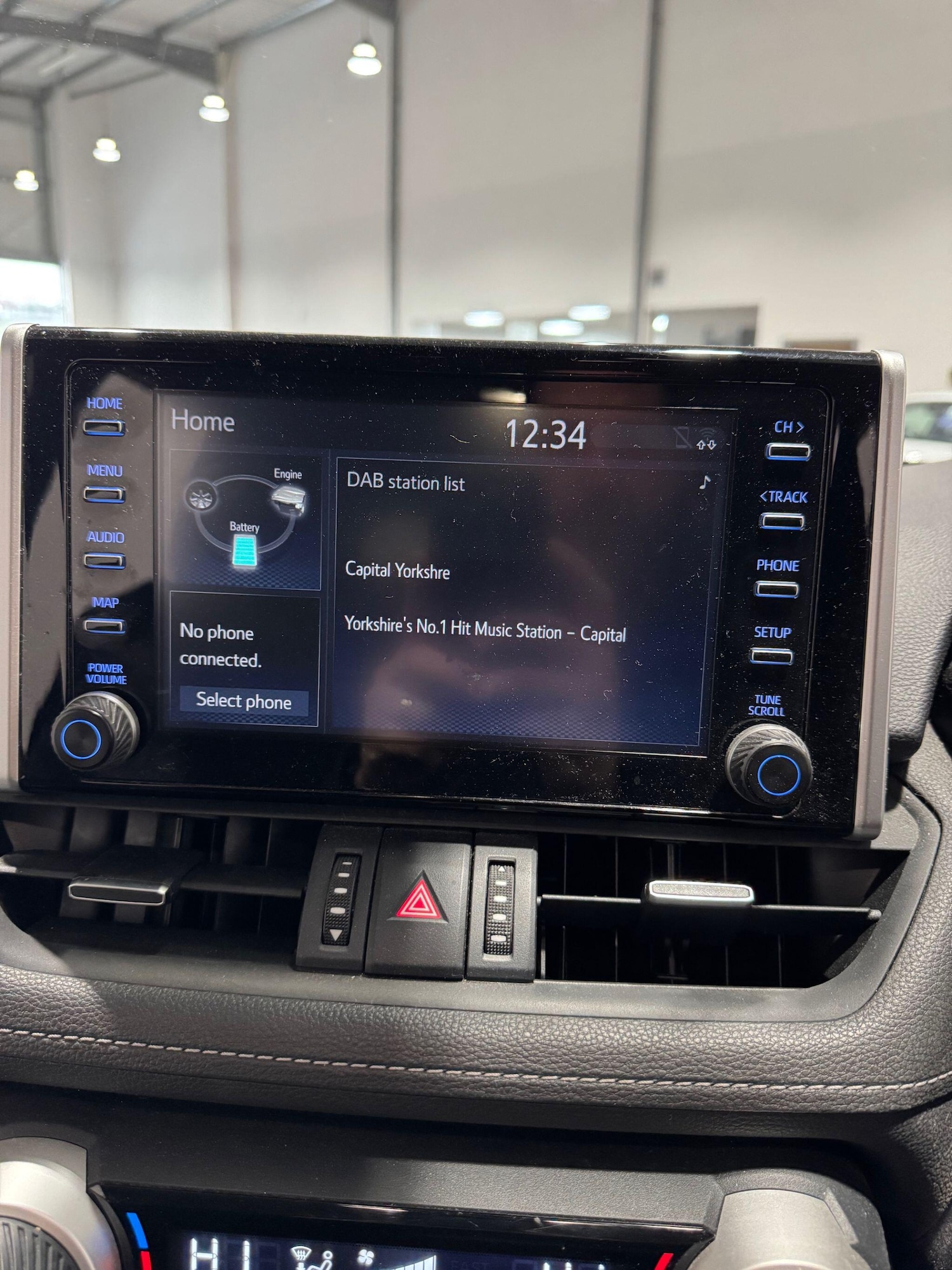 Used Toyota RAV4 for sale - 77143769: Photo 28