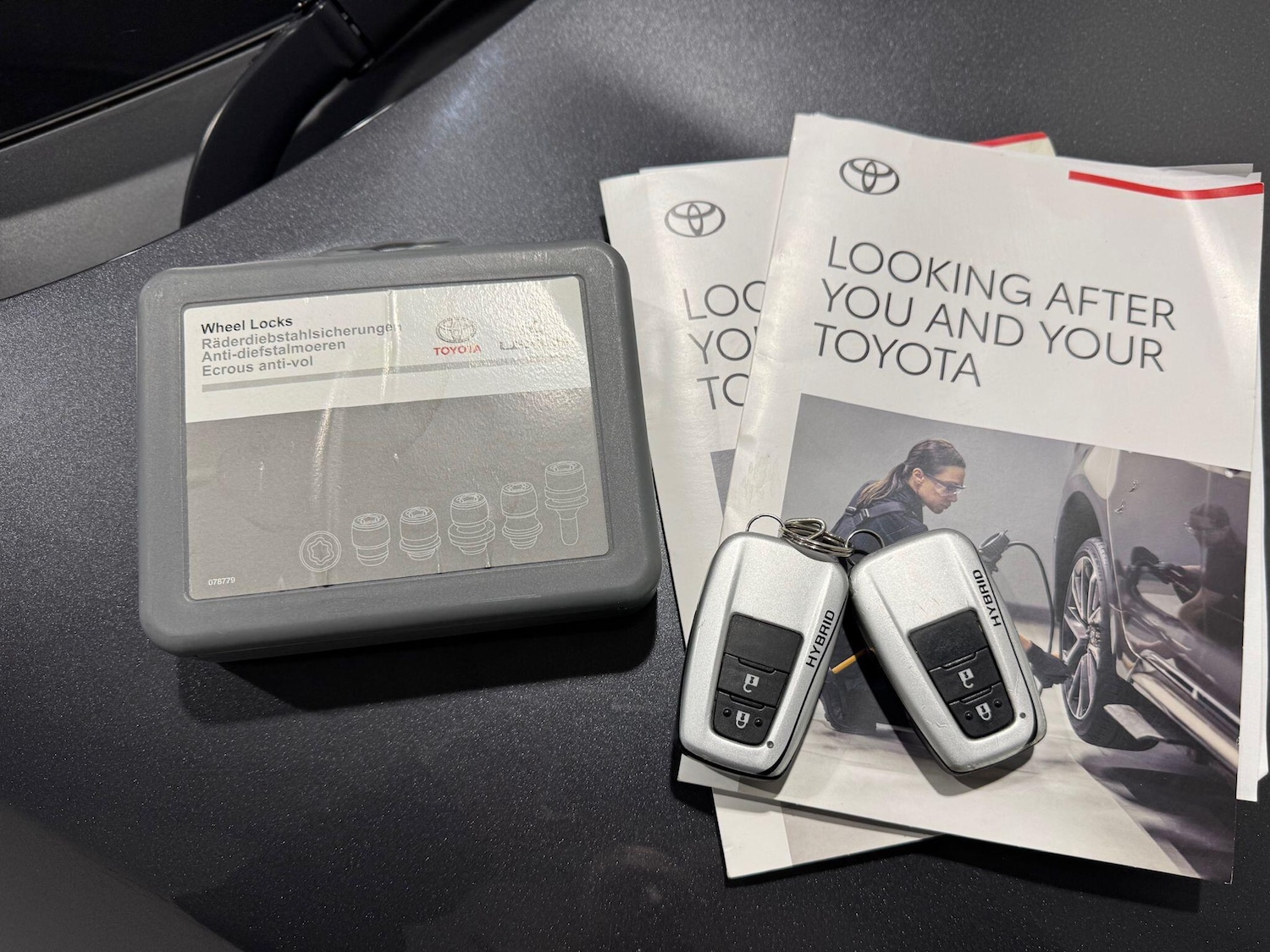 Used Toyota RAV4 for sale - 77143769: Photo 32