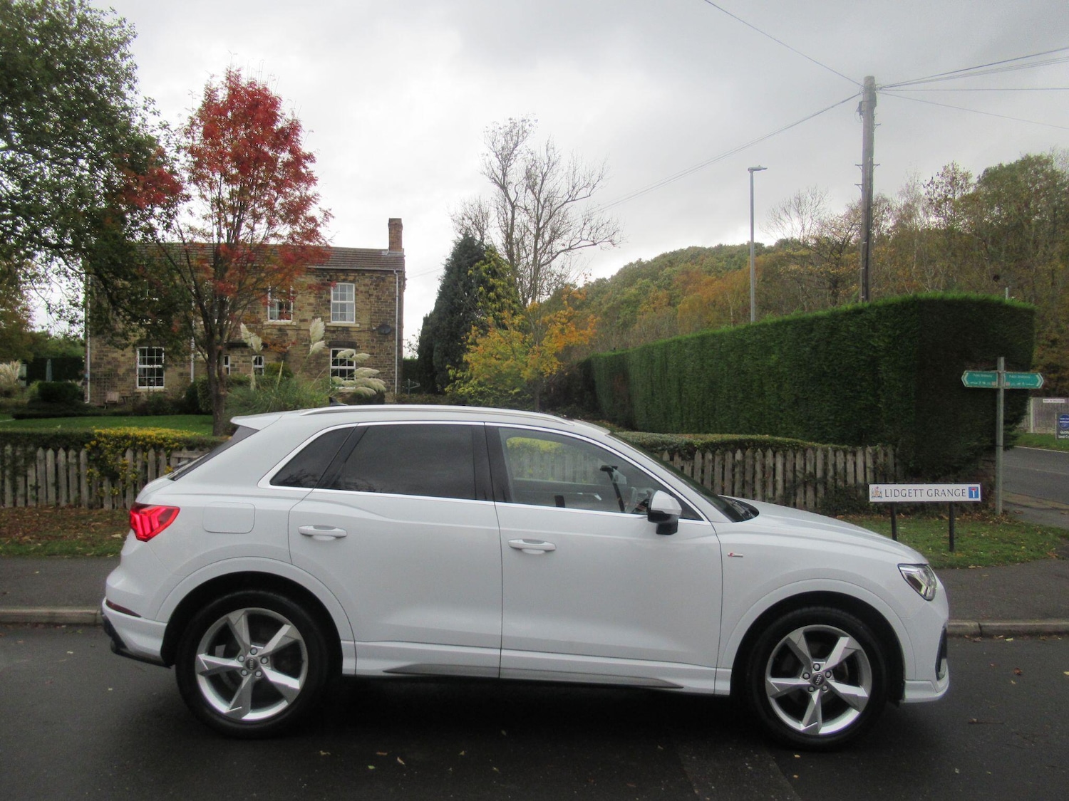 Used Audi Q3 2019 for sale - 76388416: Photo 3