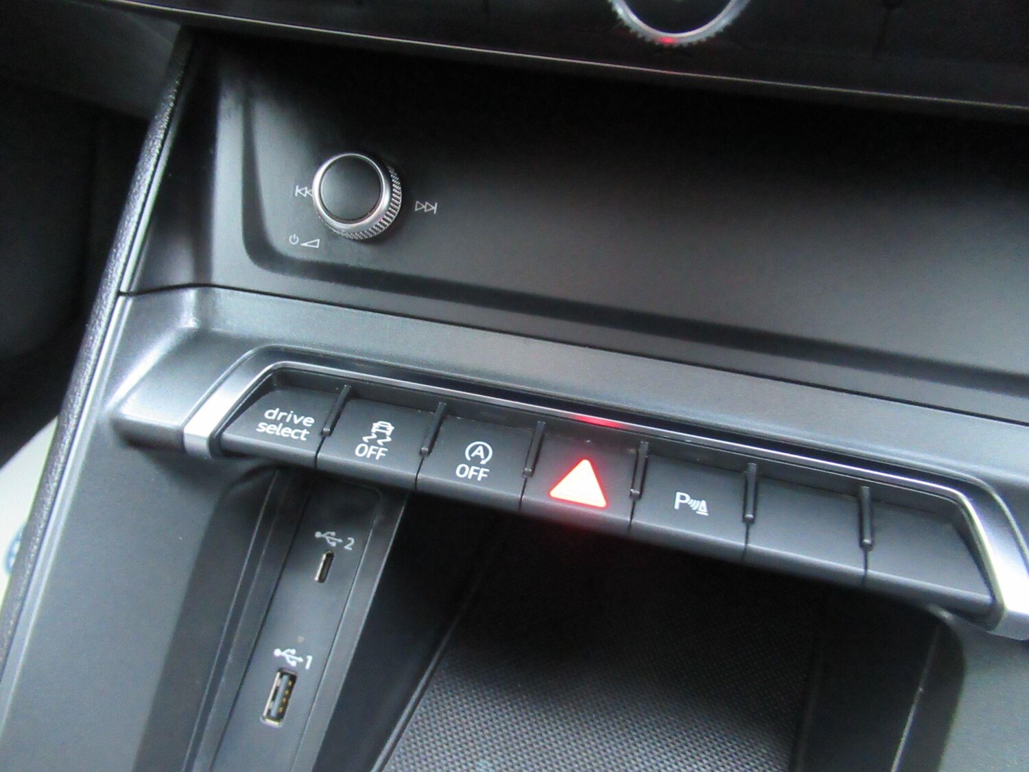 Used Audi Q3 2019 for sale - 76388416: Photo 45