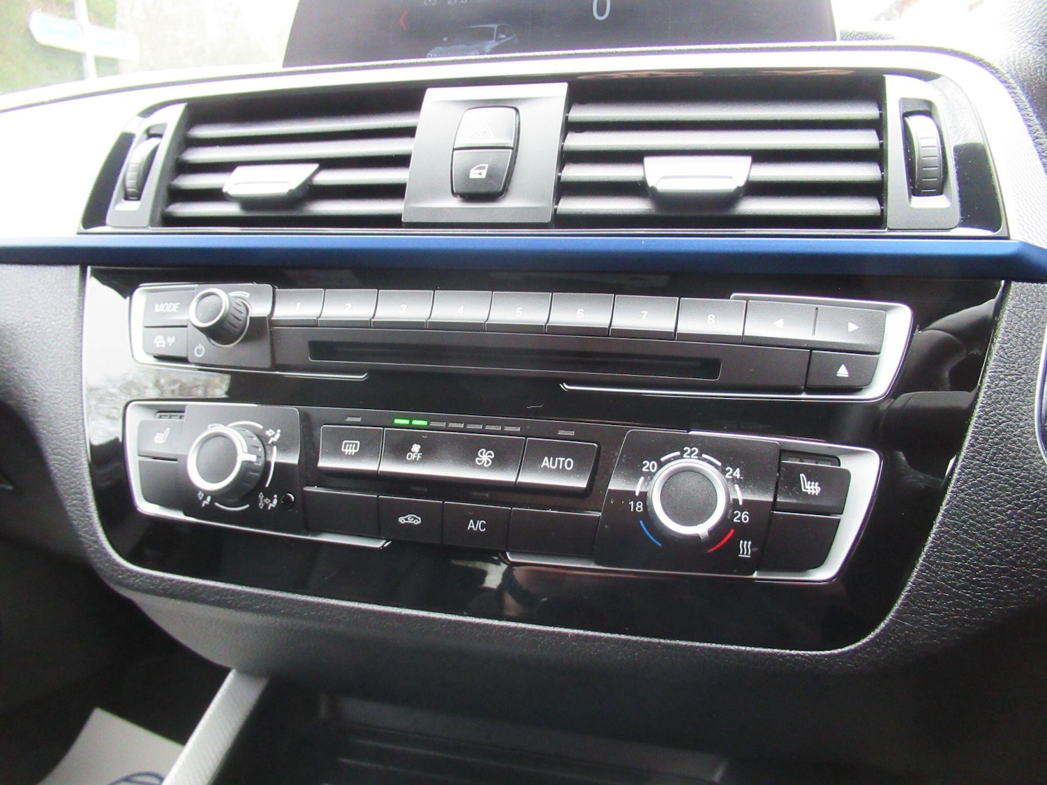 Used BMW 1 Series 2018 for sale - 78007472: Photo 35