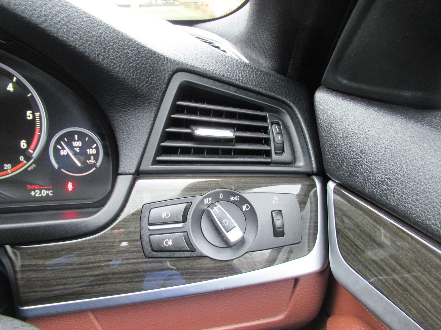 Used BMW 5 Series 2016 for sale - 77598170: Photo 32