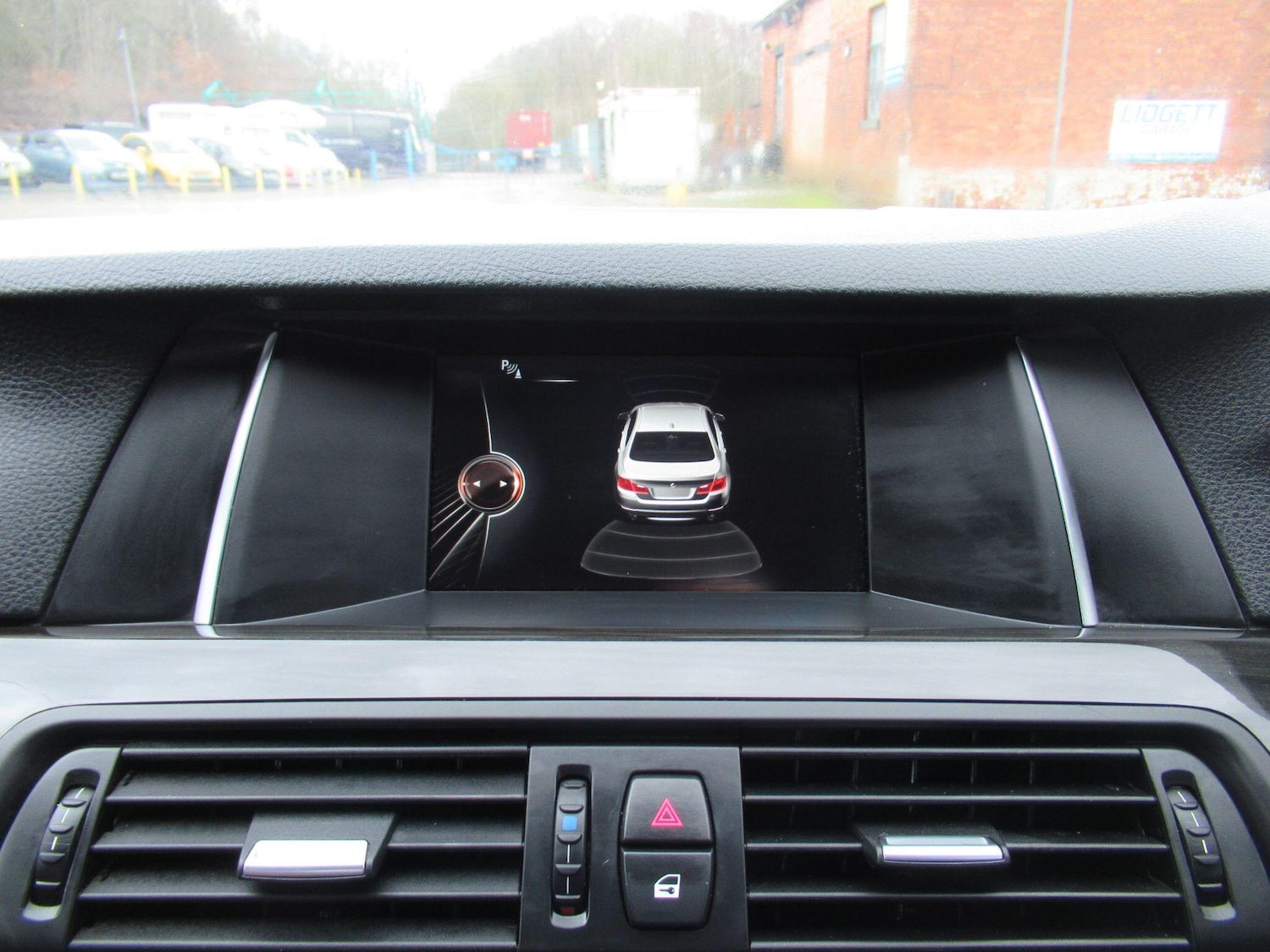 Used BMW 5 Series 2016 for sale - 77598170: Photo 37