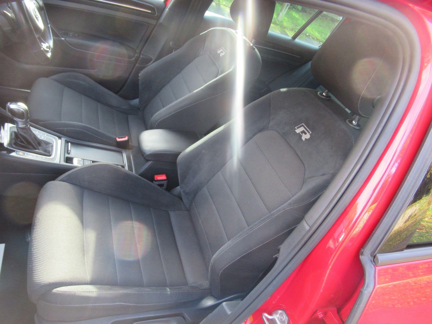 Used Volkswagen Golf 2018 for sale - 76992599: Photo 20