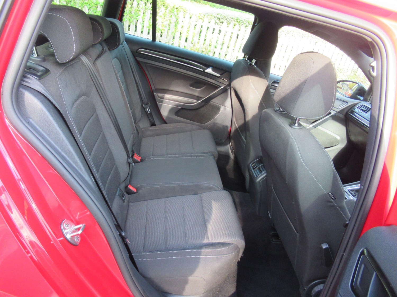 Used Volkswagen Golf 2018 for sale - 76992599: Photo 23