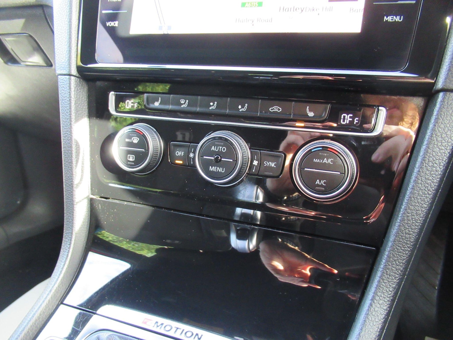 Used Volkswagen Golf 2018 for sale - 76992599: Photo 38