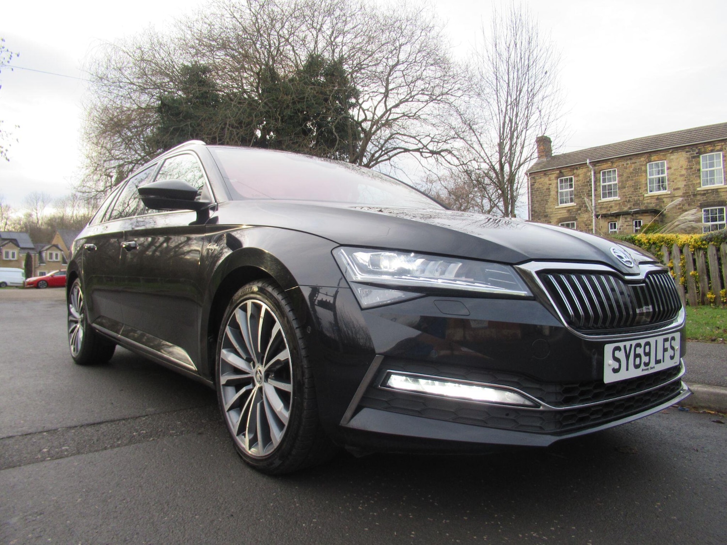Used Skoda Superb 2019 for sale - 77343823: Photo 2