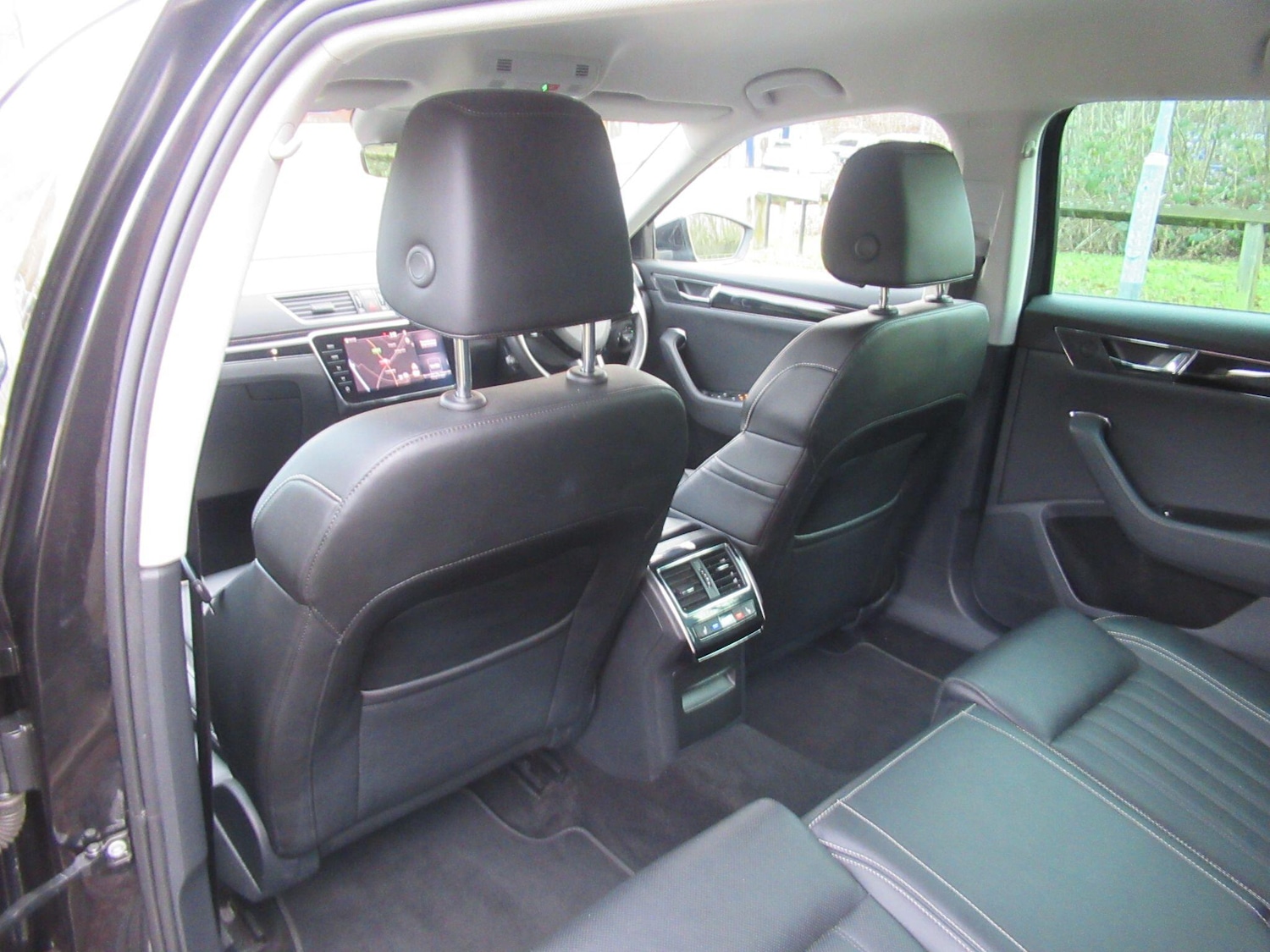 Used Skoda Superb 2019 for sale - 77343823: Photo 21