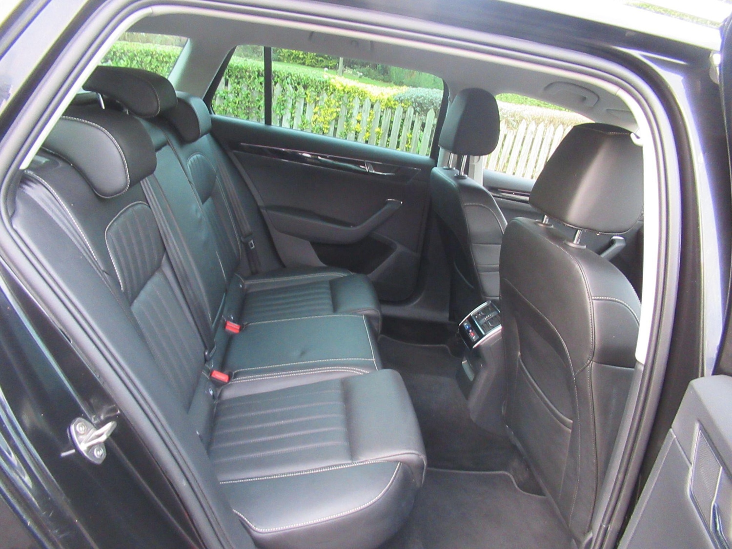 Used Skoda Superb 2019 for sale - 77343823: Photo 25