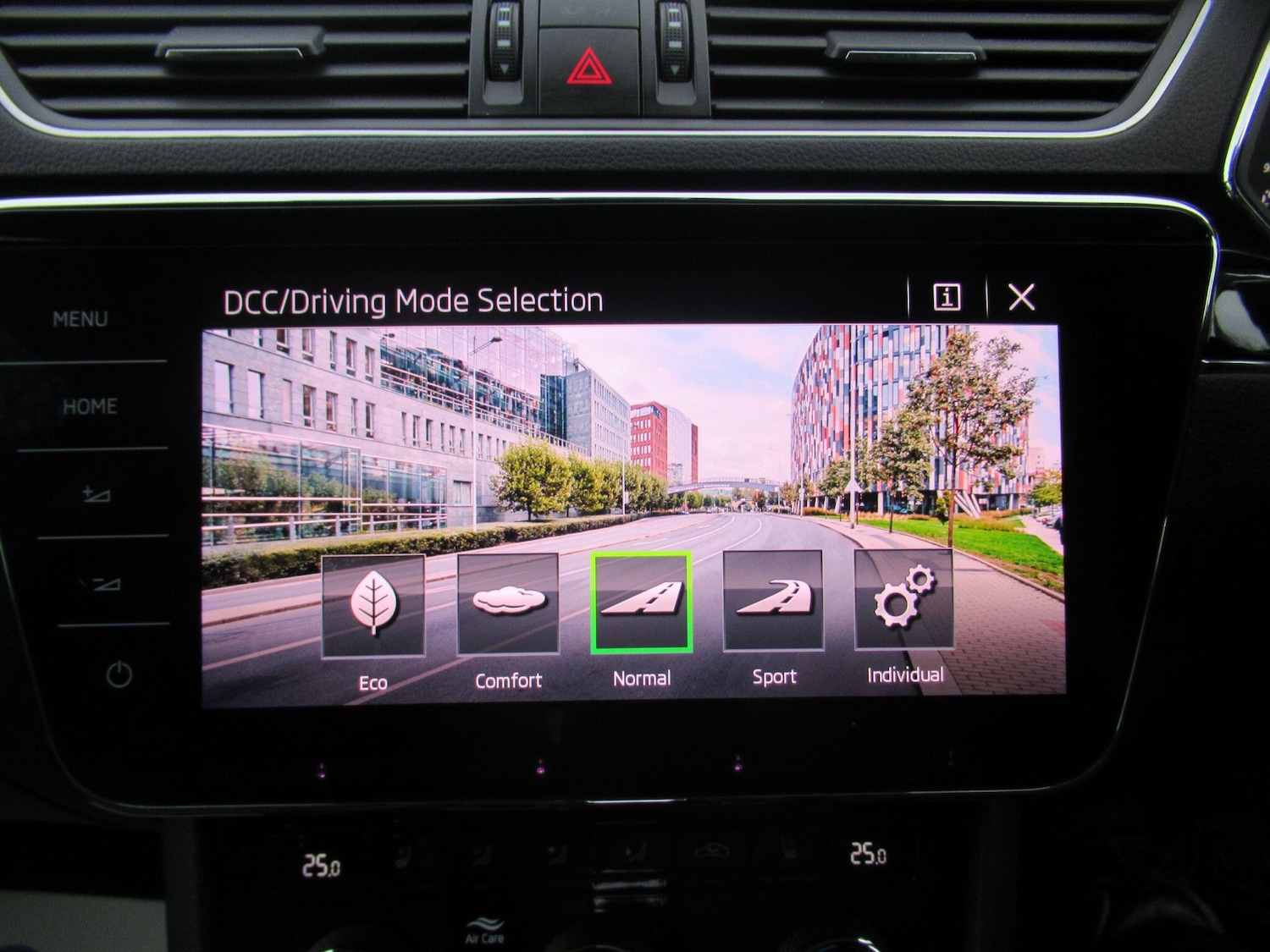 Used Skoda Superb 2019 for sale - 77343823: Photo 40