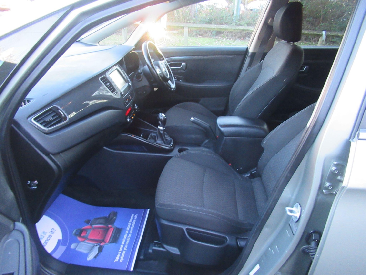 Used Kia Carens 2017 for sale - 77144649: Photo 11