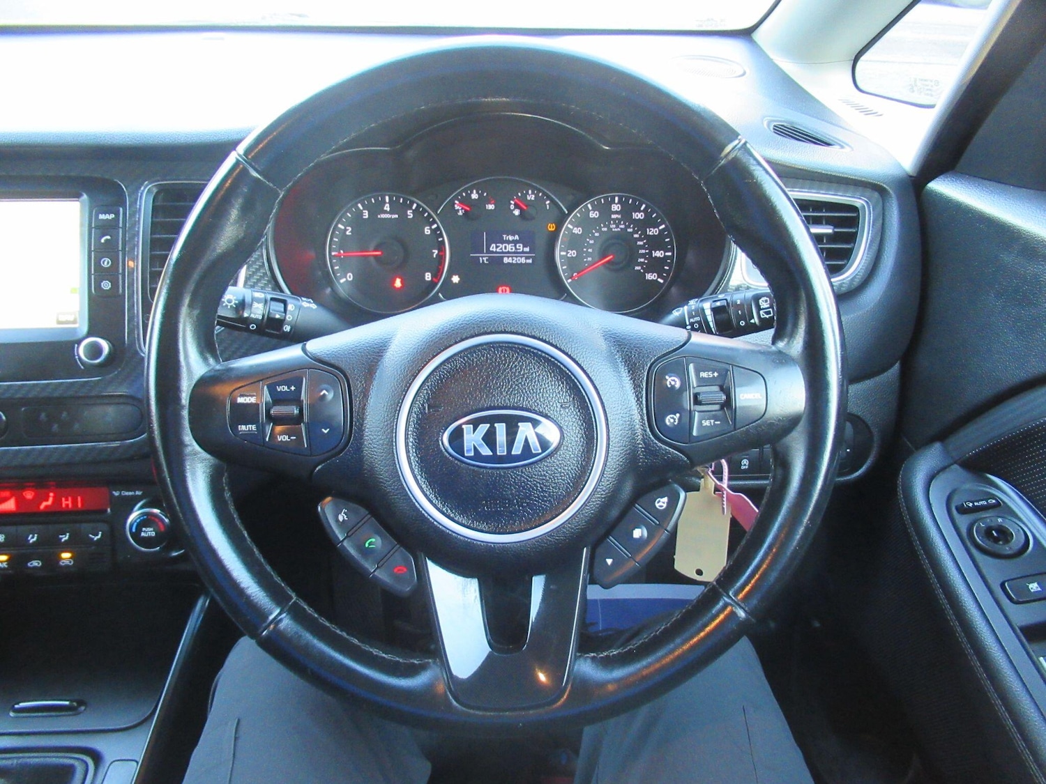 Used Kia Carens 2017 for sale - 77144649: Photo 23