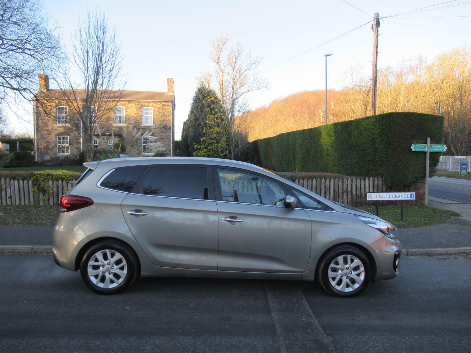 Used Kia Carens 2017 for sale - 77144649: Photo 3
