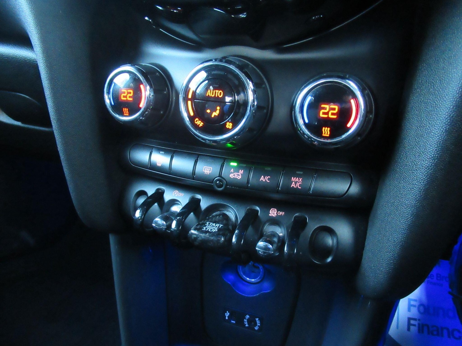 Used MINI Hatch 2015 for sale - 77343795: Photo 24