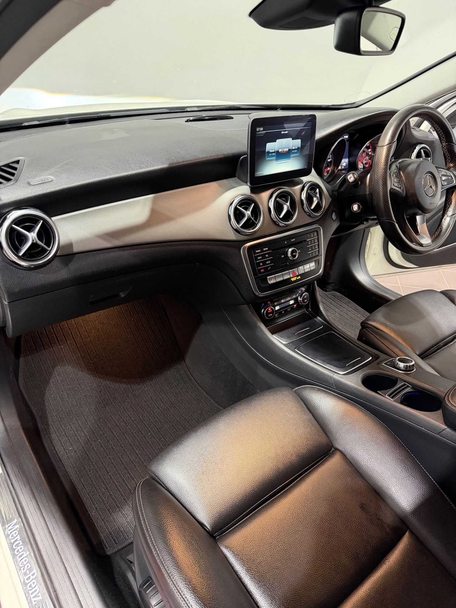 Used Mercedes-Benz GLA 2017 for sale - 78047949: Photo 10