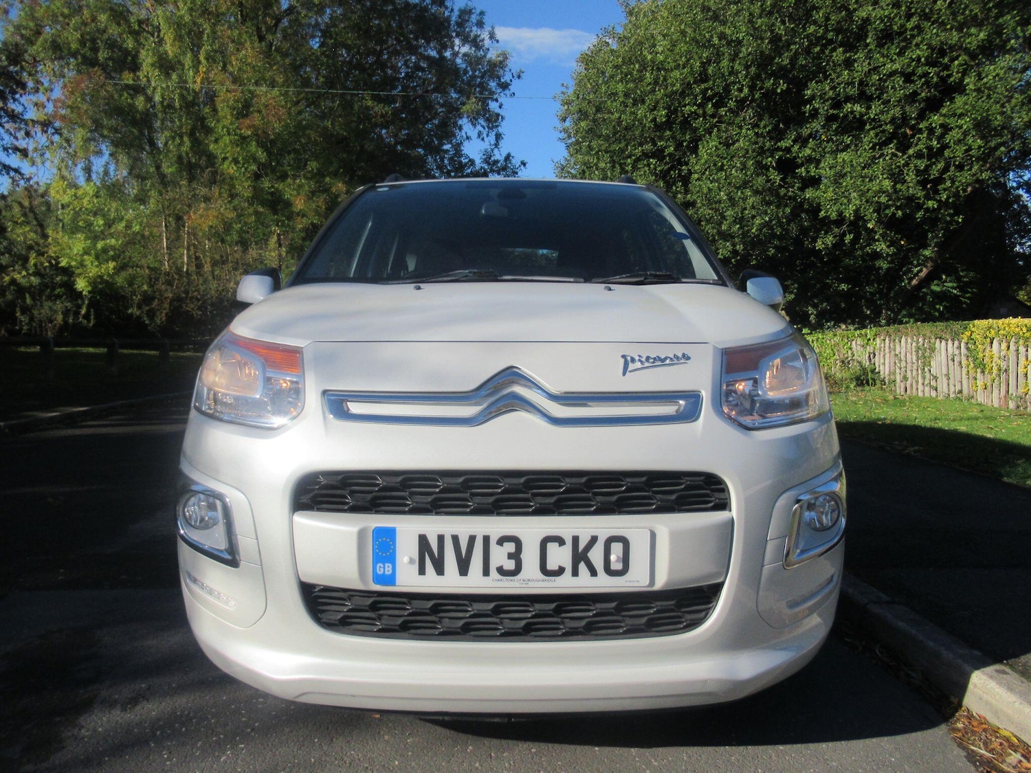 Used Citroen C3 Picasso 2013 for sale - 76990019: Photo 10