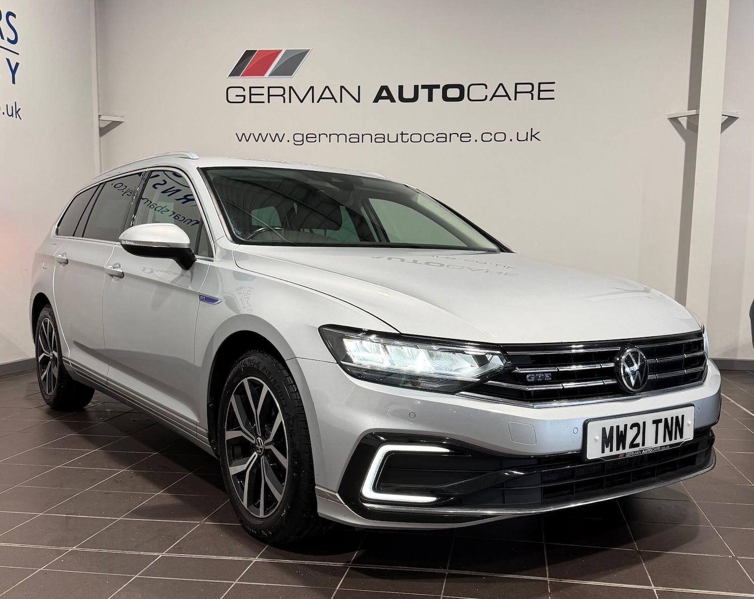 Used Volkswagen Passat for sale - 77633728: Photo 1