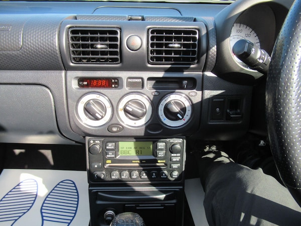 Used Toyota MR2 for sale - 74294404: Photo 33
