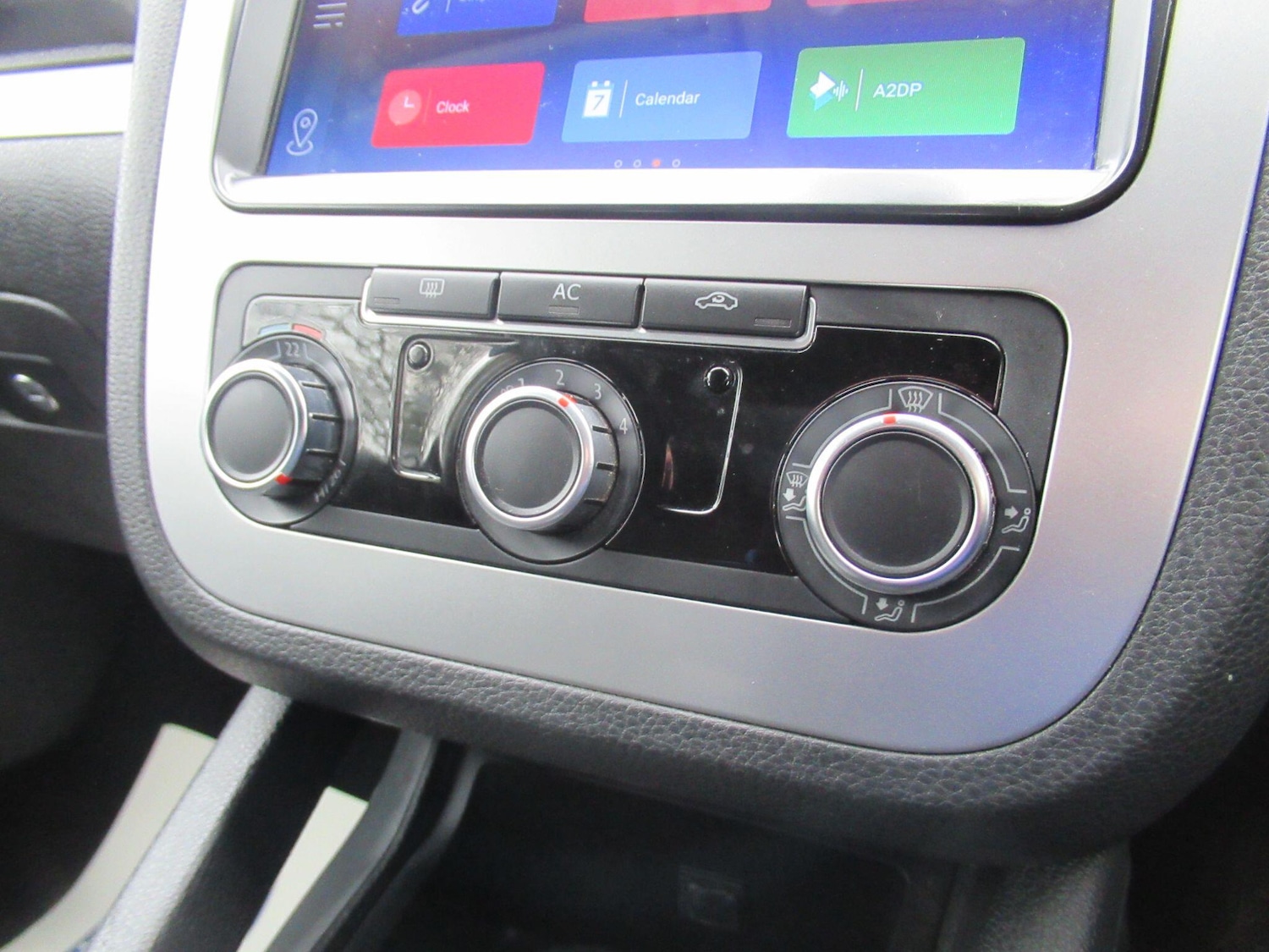 Used Volkswagen Scirocco for sale - 77214800: Photo 28