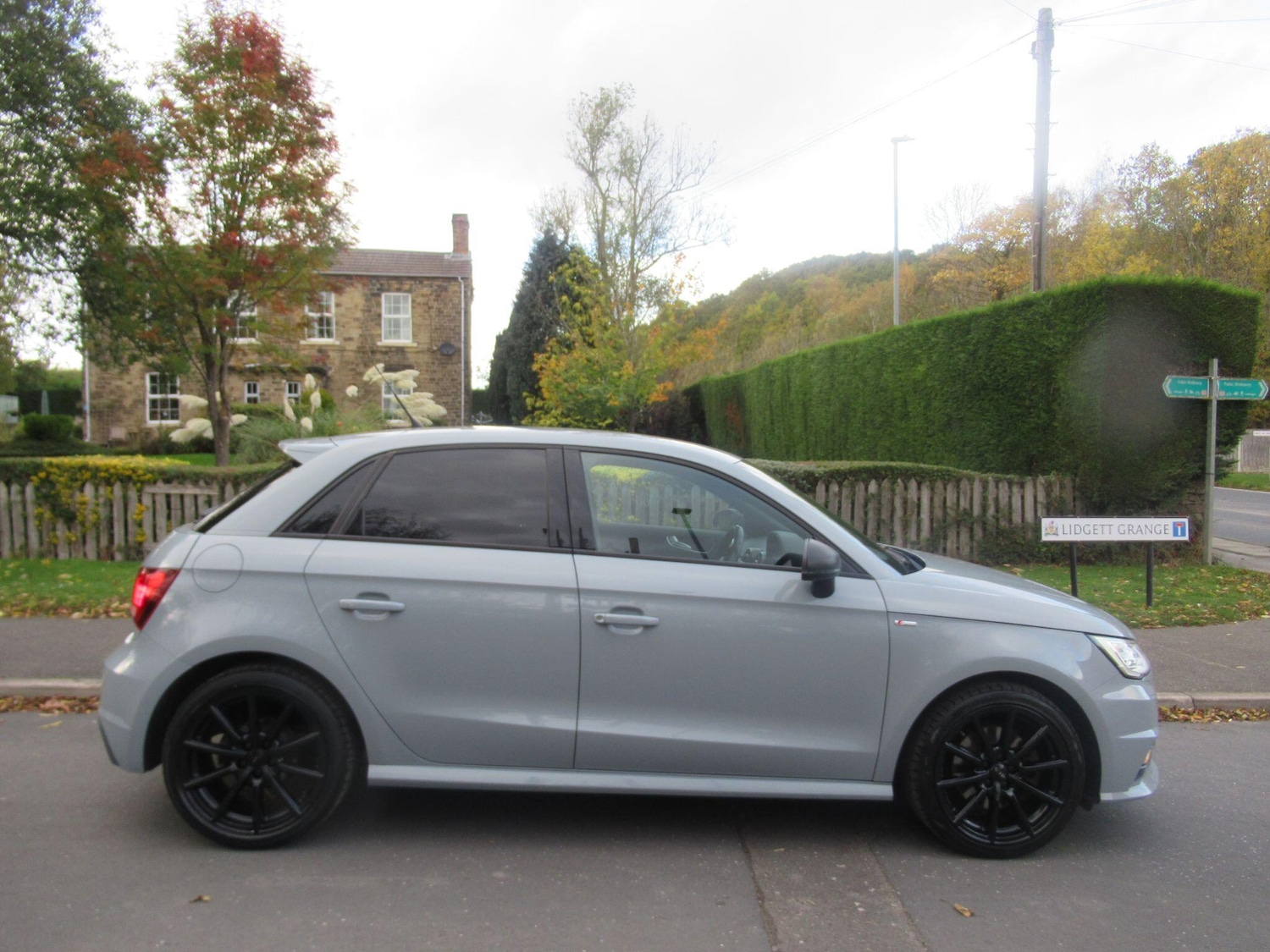 Used Audi A1 2017 for sale - 76360887: Photo 8