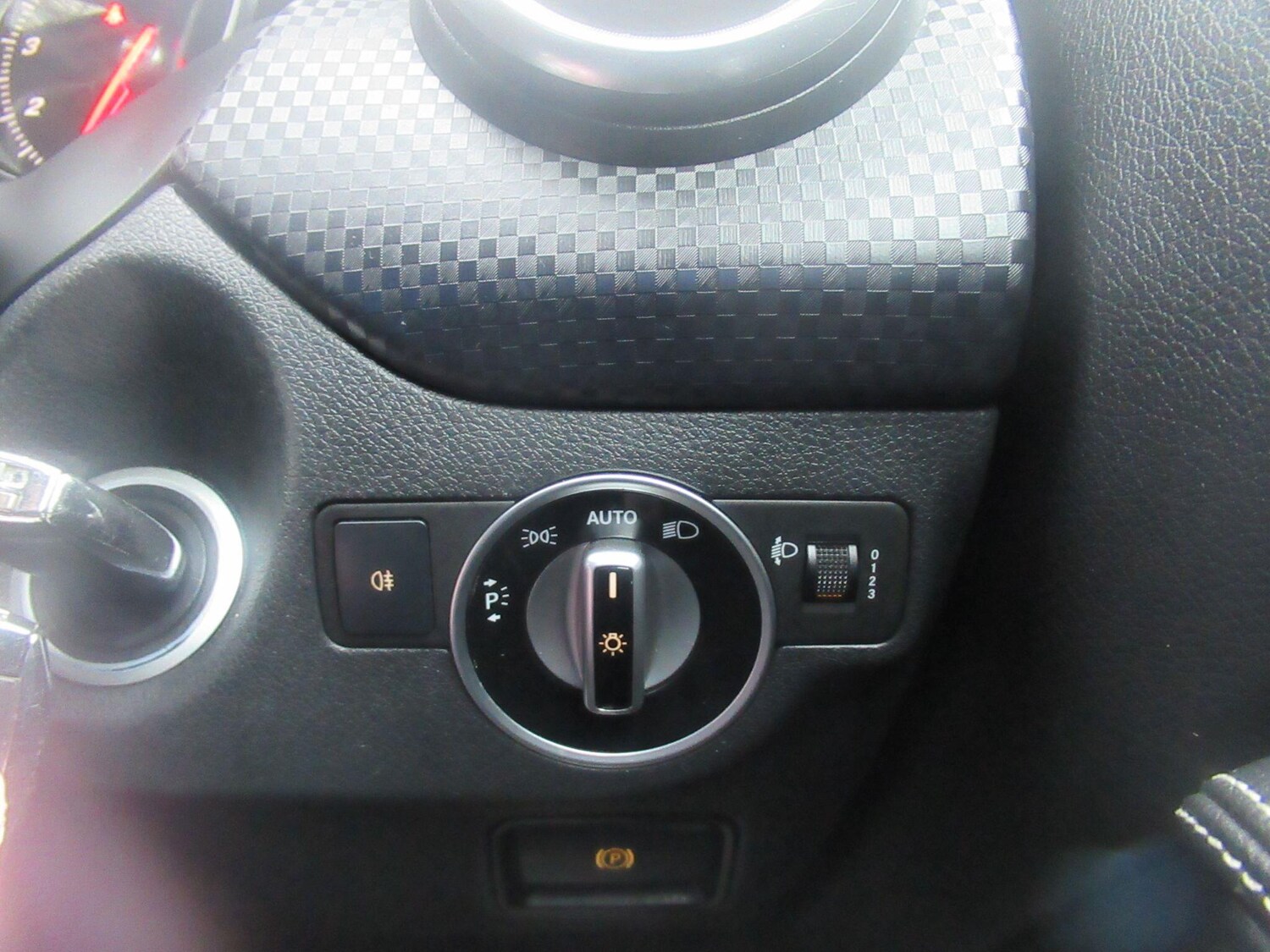 Used Mercedes-Benz A-Class 2016 for sale - 77479018: Photo 24