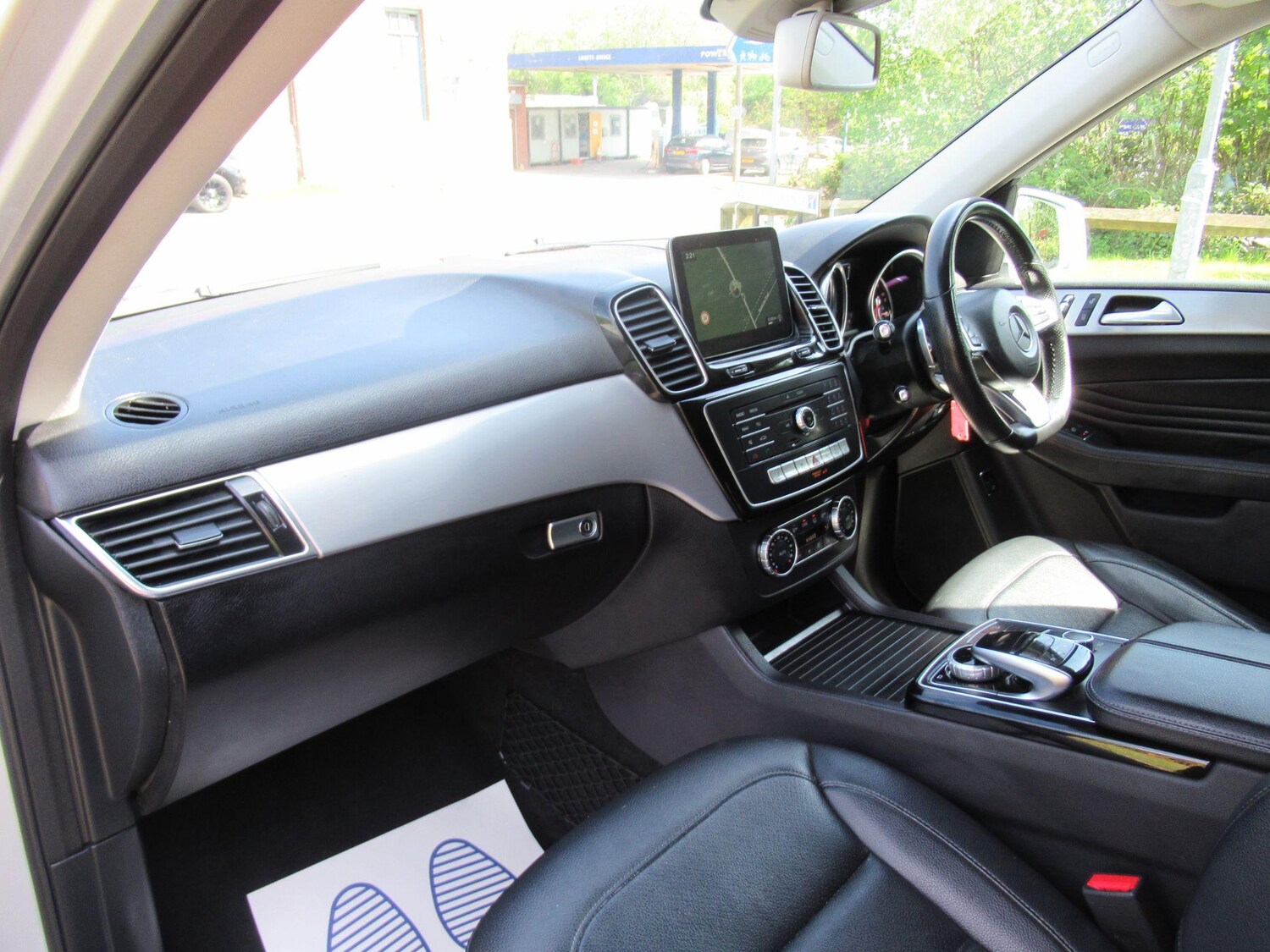 Used Mercedes-Benz GLE for sale - 77957599: Photo 17