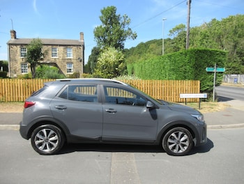 Used Kia Stonic 2021 for sale - 79508934: Photo