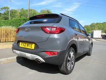 Used Kia Stonic 2021 for sale - 79508934: Photo