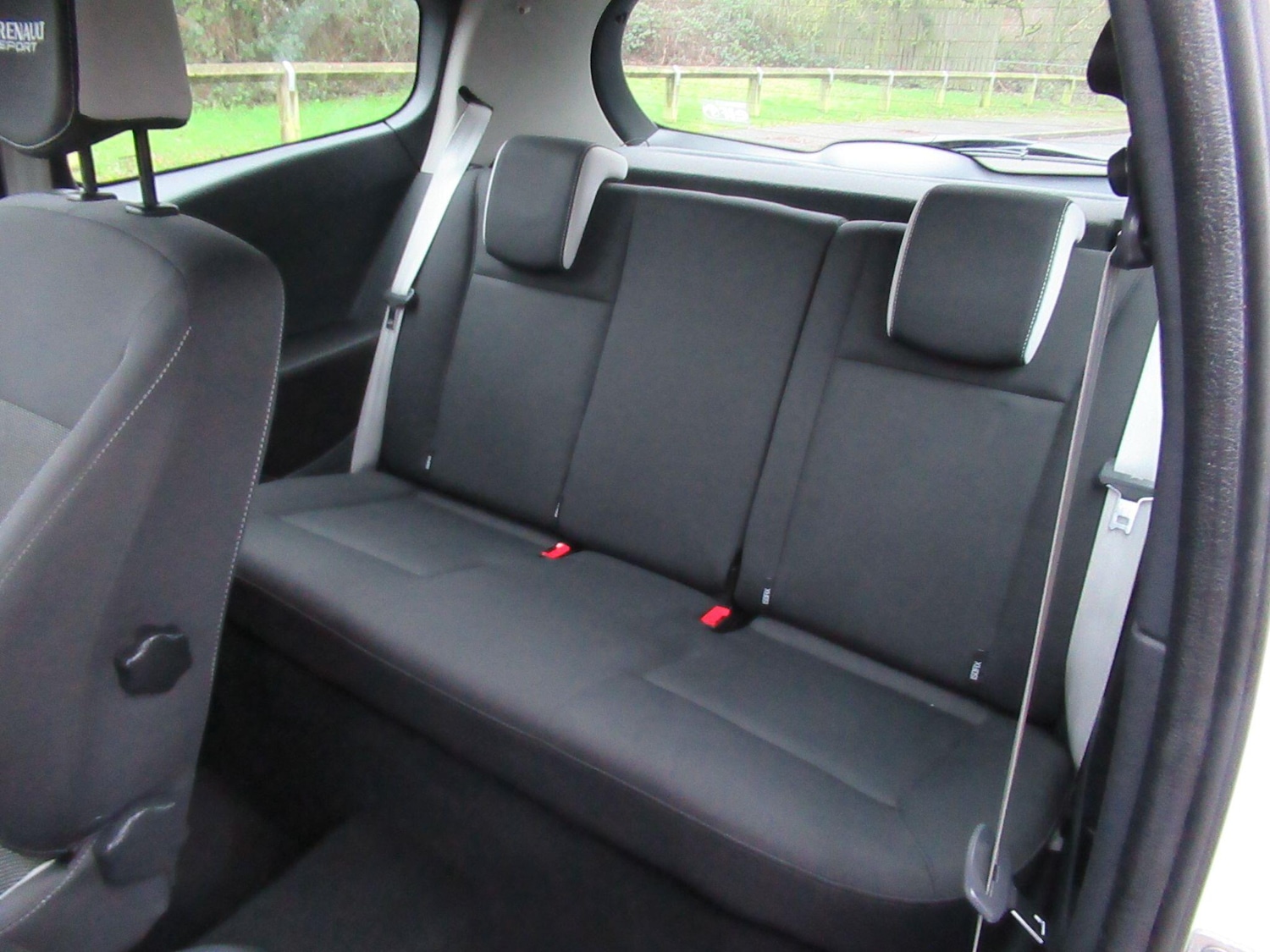 Used Renault Clio 2013 for sale - 77479460: Photo 16