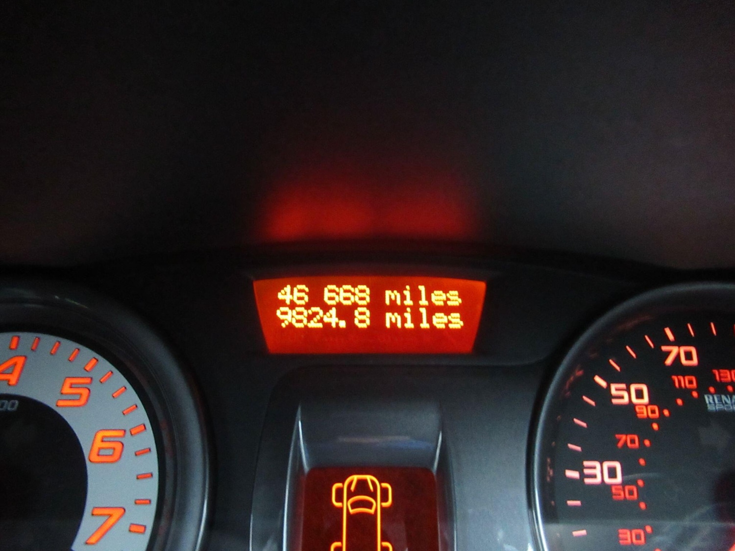 Used Renault Clio 2013 for sale - 77479460: Photo 28