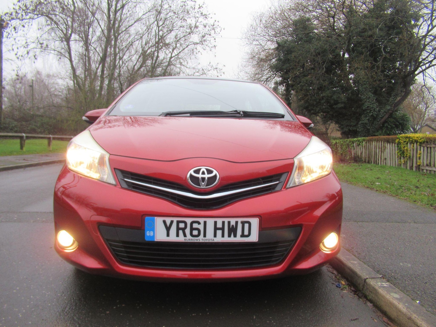 Used Toyota Yaris 2011 for sale - 77440325: Photo 10